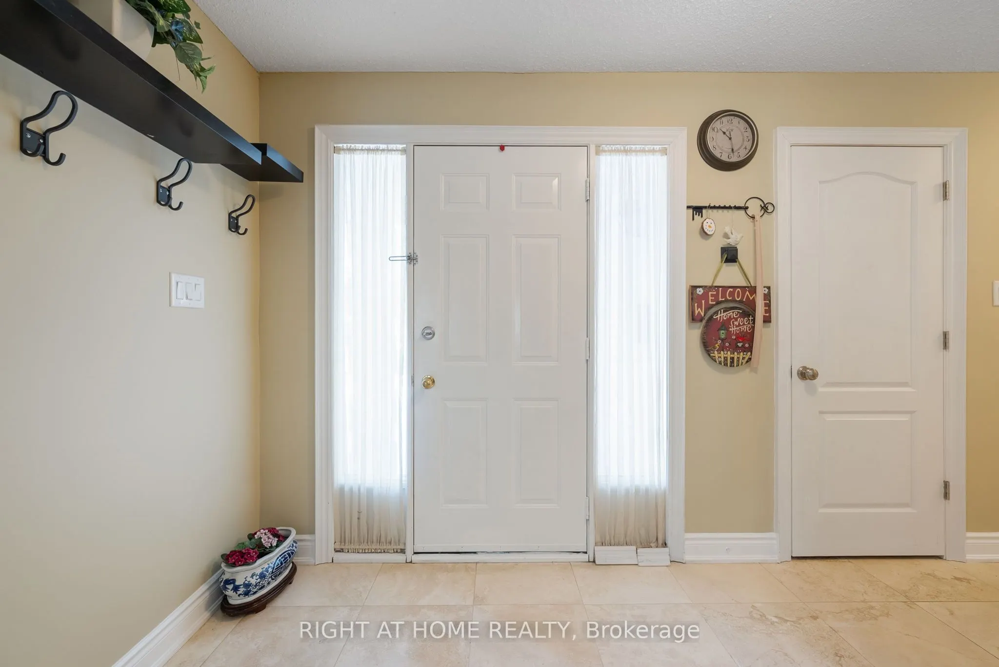 5676 Brightpool Crescent