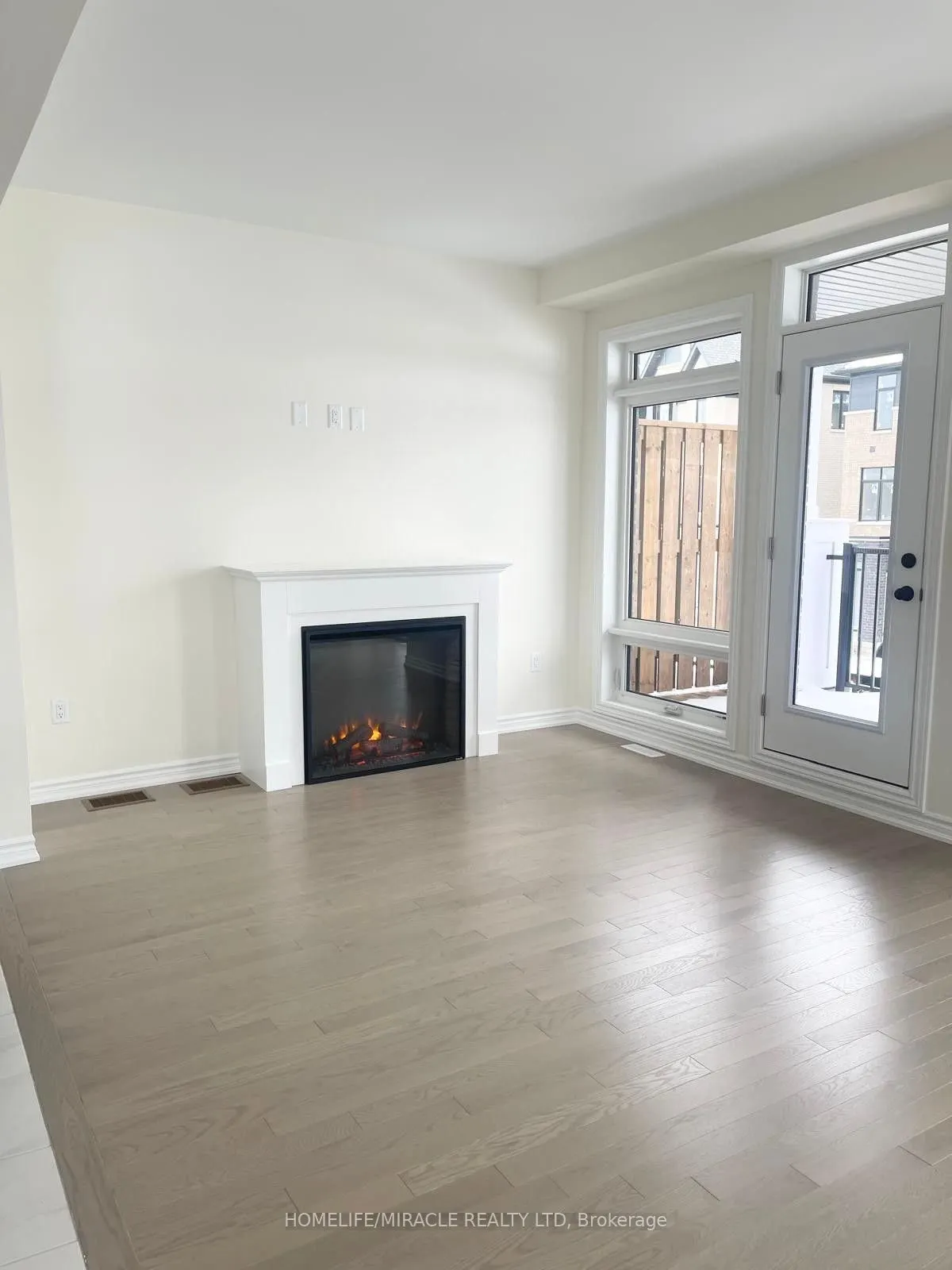 12 Nelles Way
