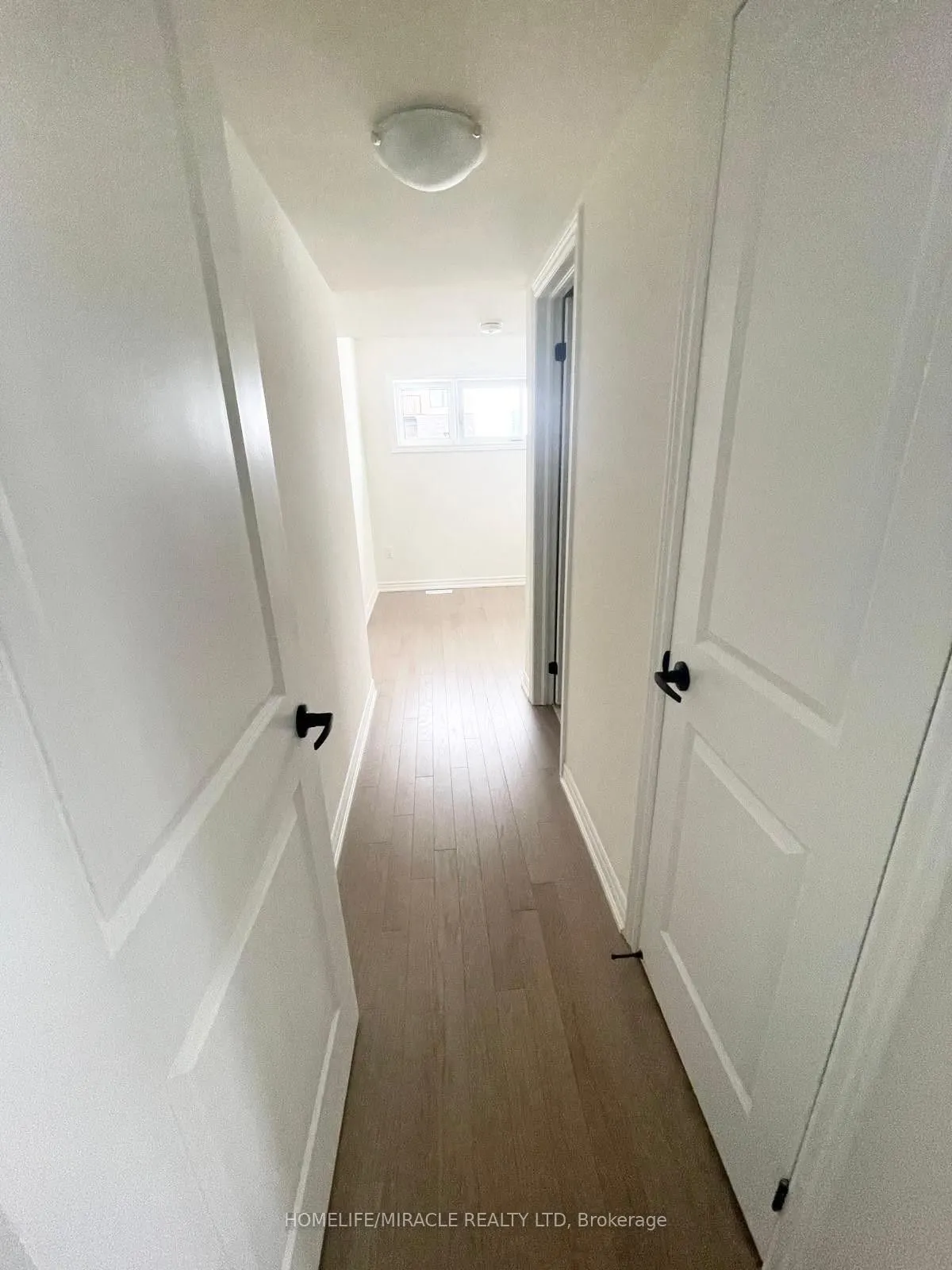 12 Nelles Way