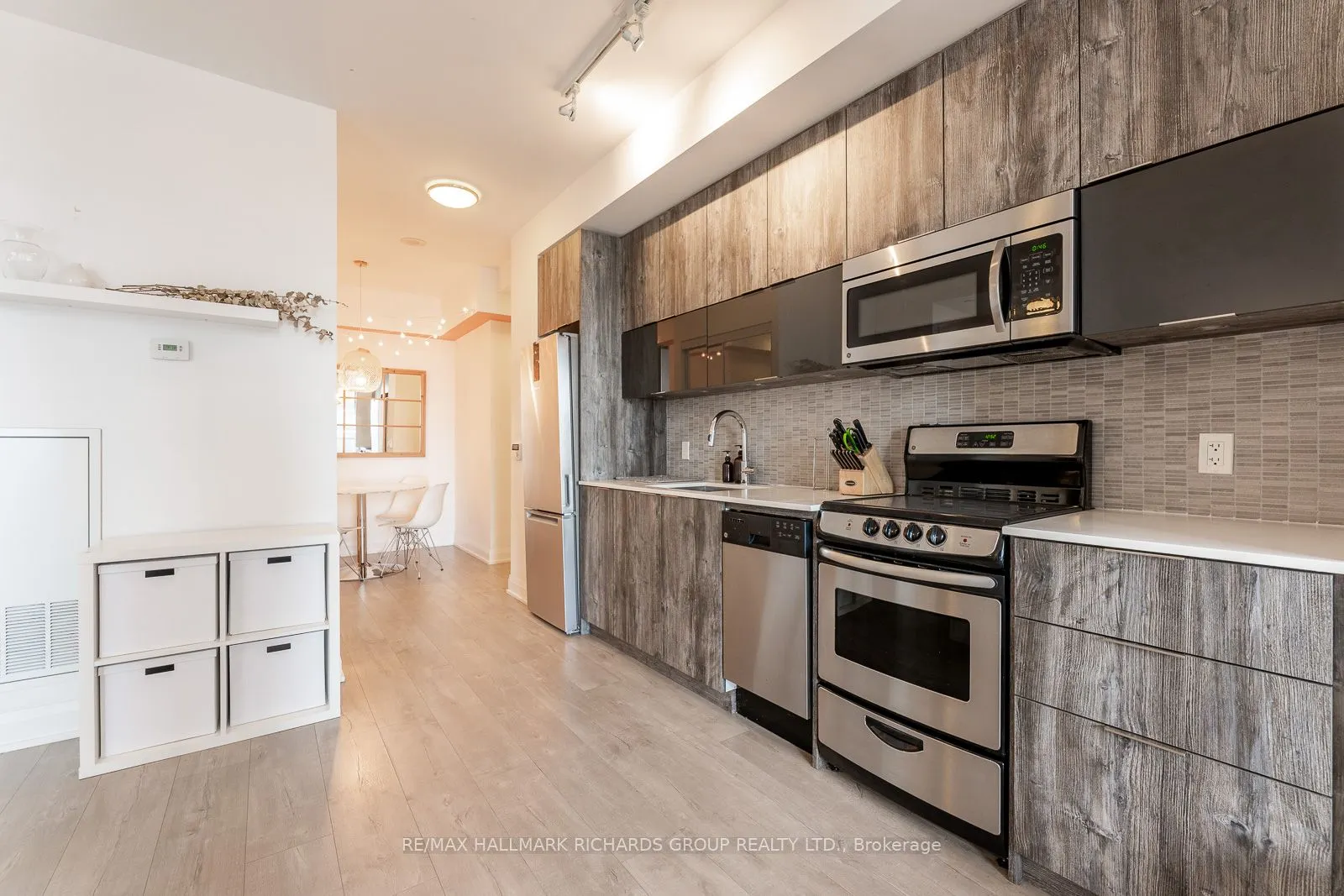 56 Annie Craig Drive, #1407