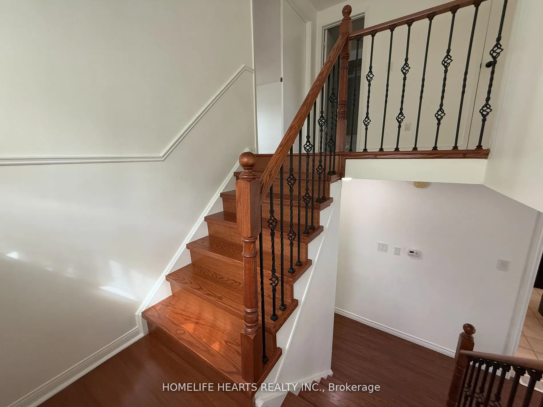 2710 Los Palmas Court