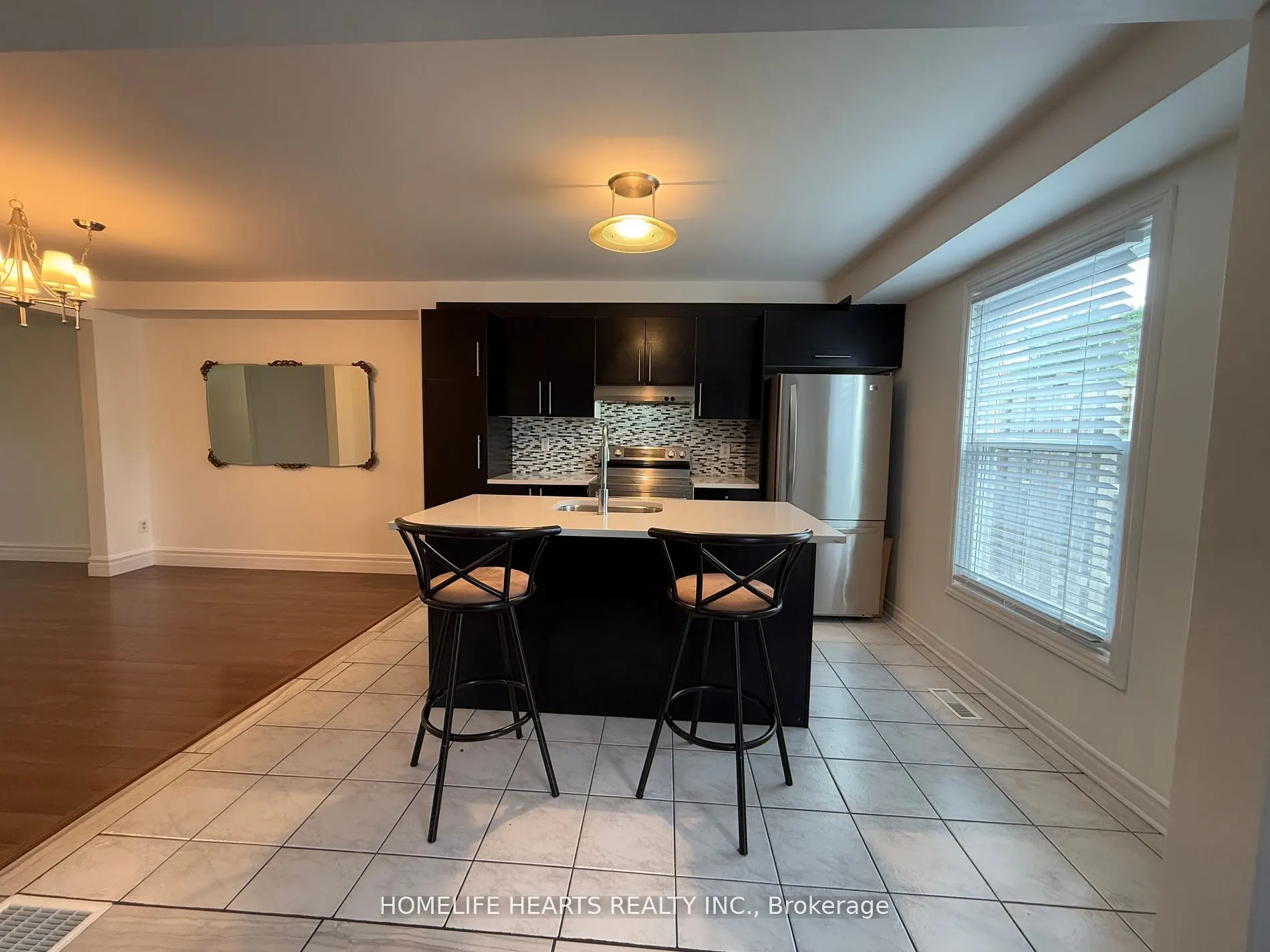 2710 Los Palmas Court