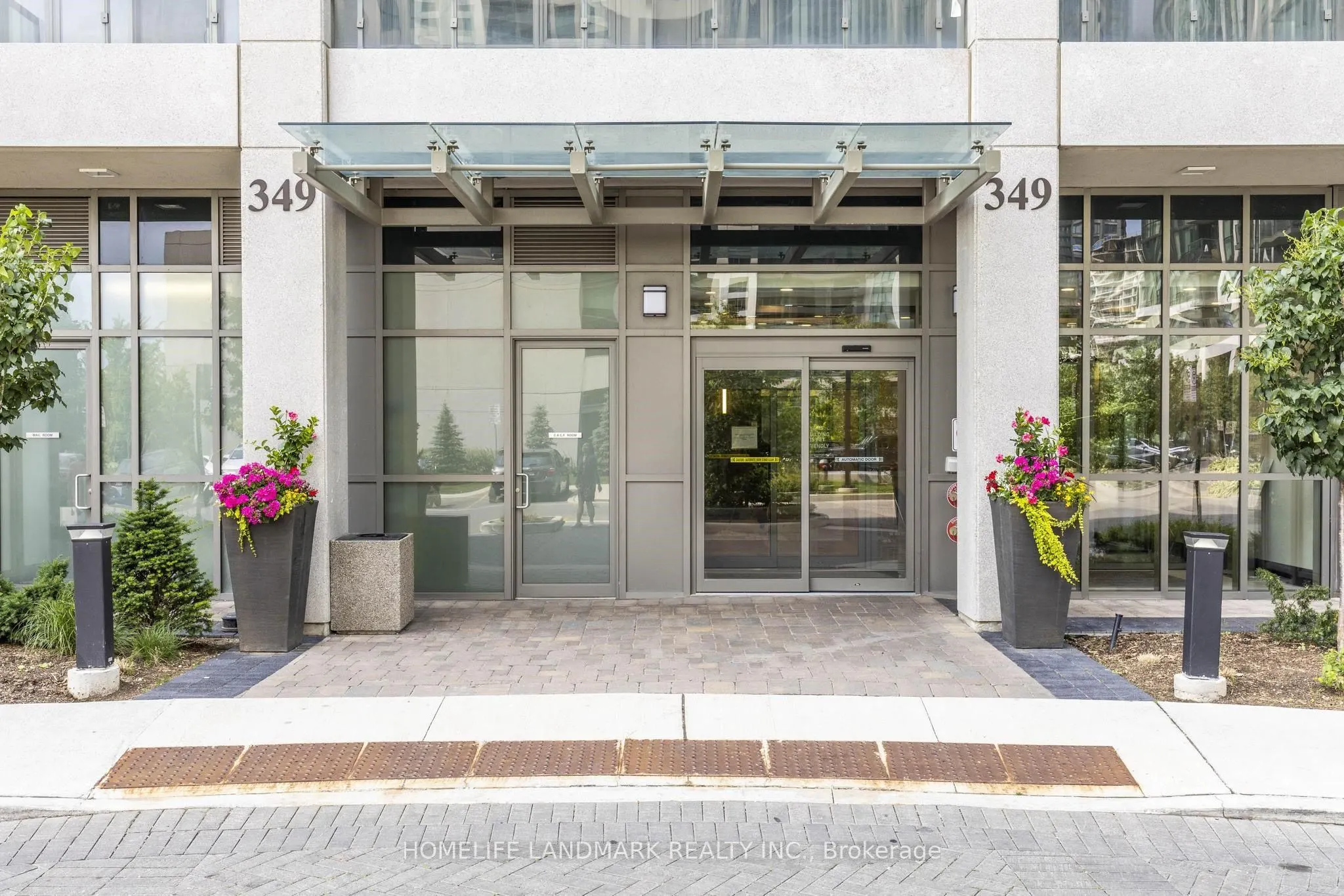 349 Rathburn Road W, #210