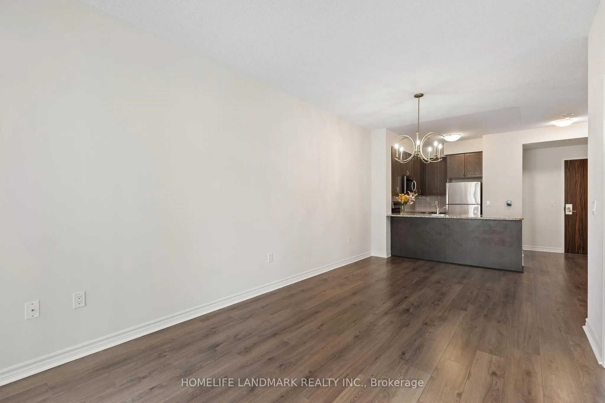 349 Rathburn Road W, #210