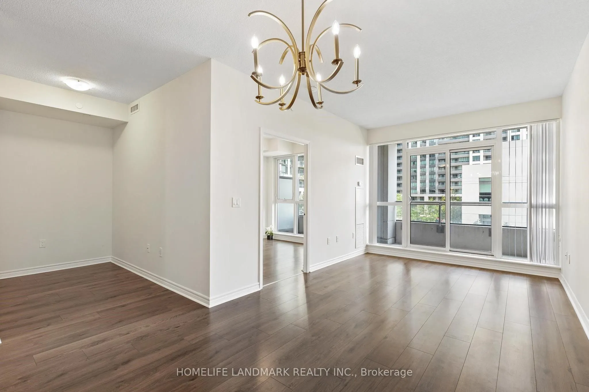 349 Rathburn Road W, #210