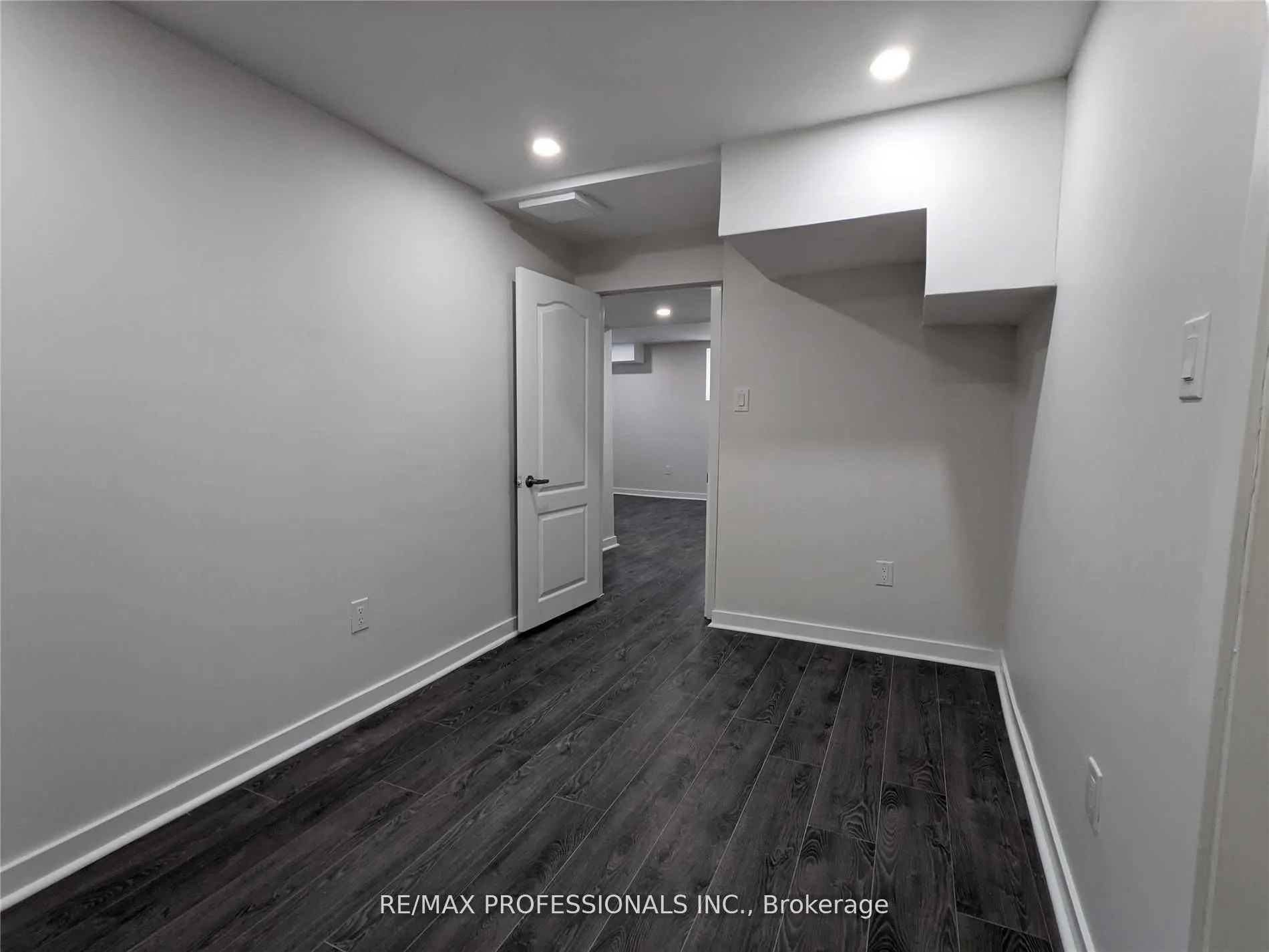 14 Cyclone Trail, #Basement
