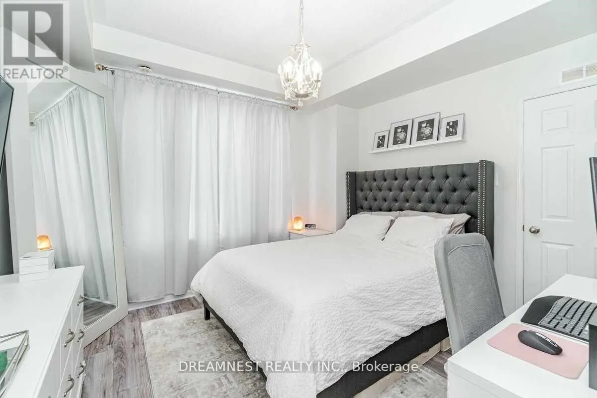 5005 Oscar Peterson Boulevard, #5