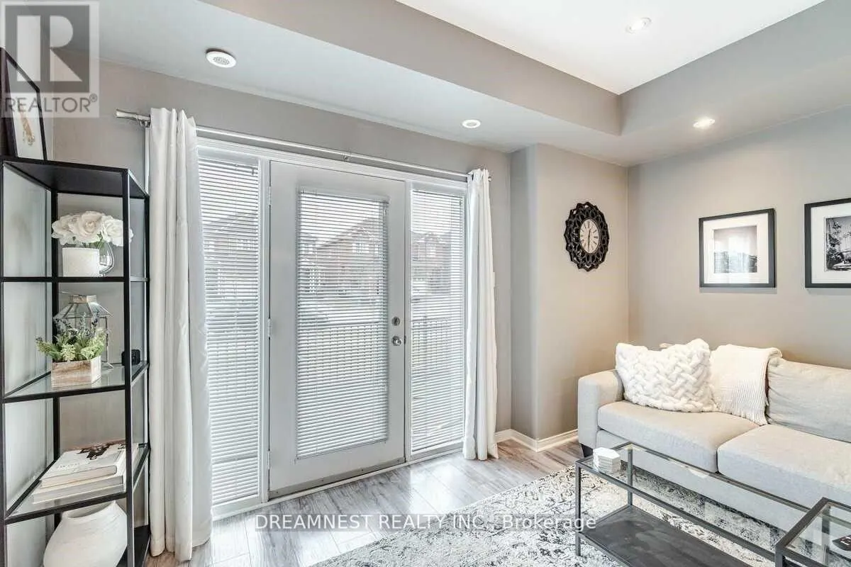 5005 Oscar Peterson Boulevard, #5