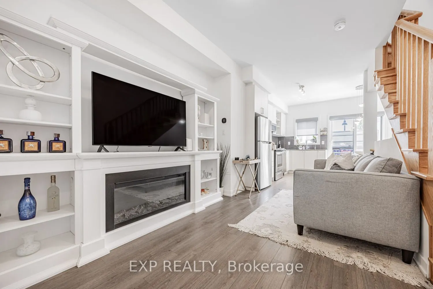 161 DOWNSVIEW PARK Boulevard