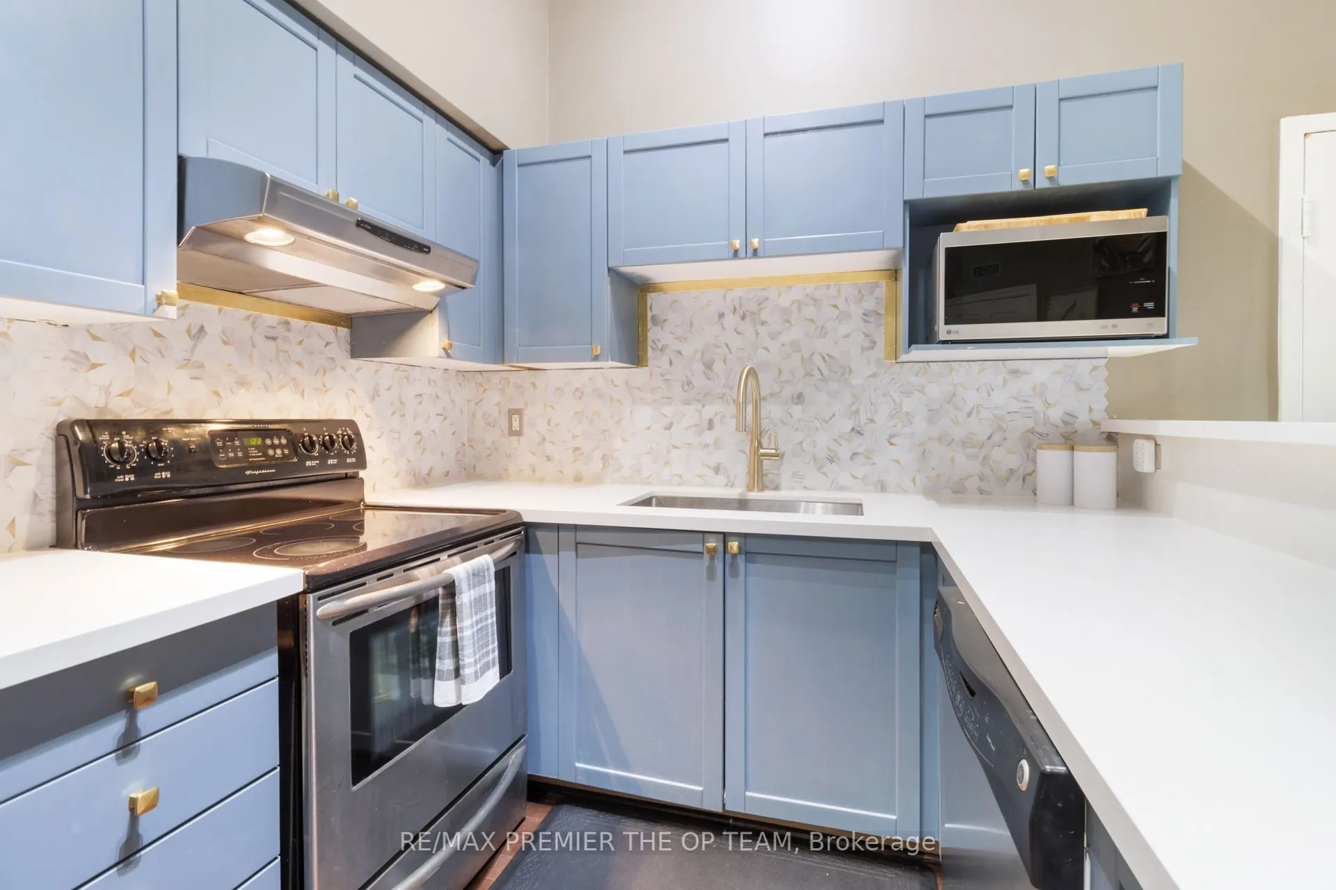 1440 Bishops Gate, #404