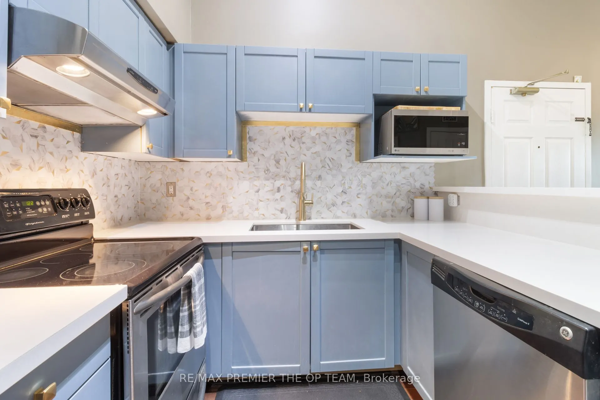 1440 Bishops Gate, #404