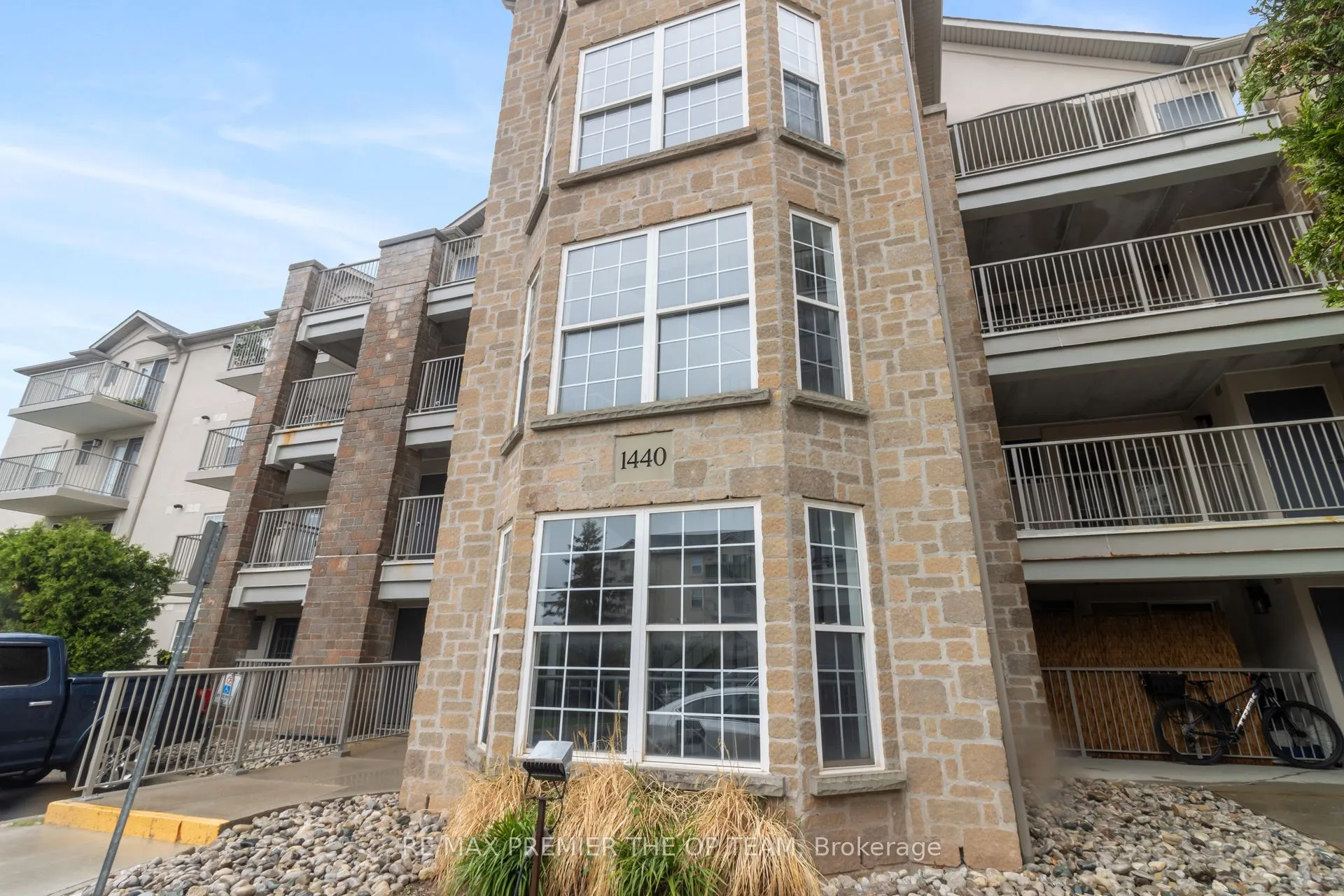 1440 Bishops Gate, #404