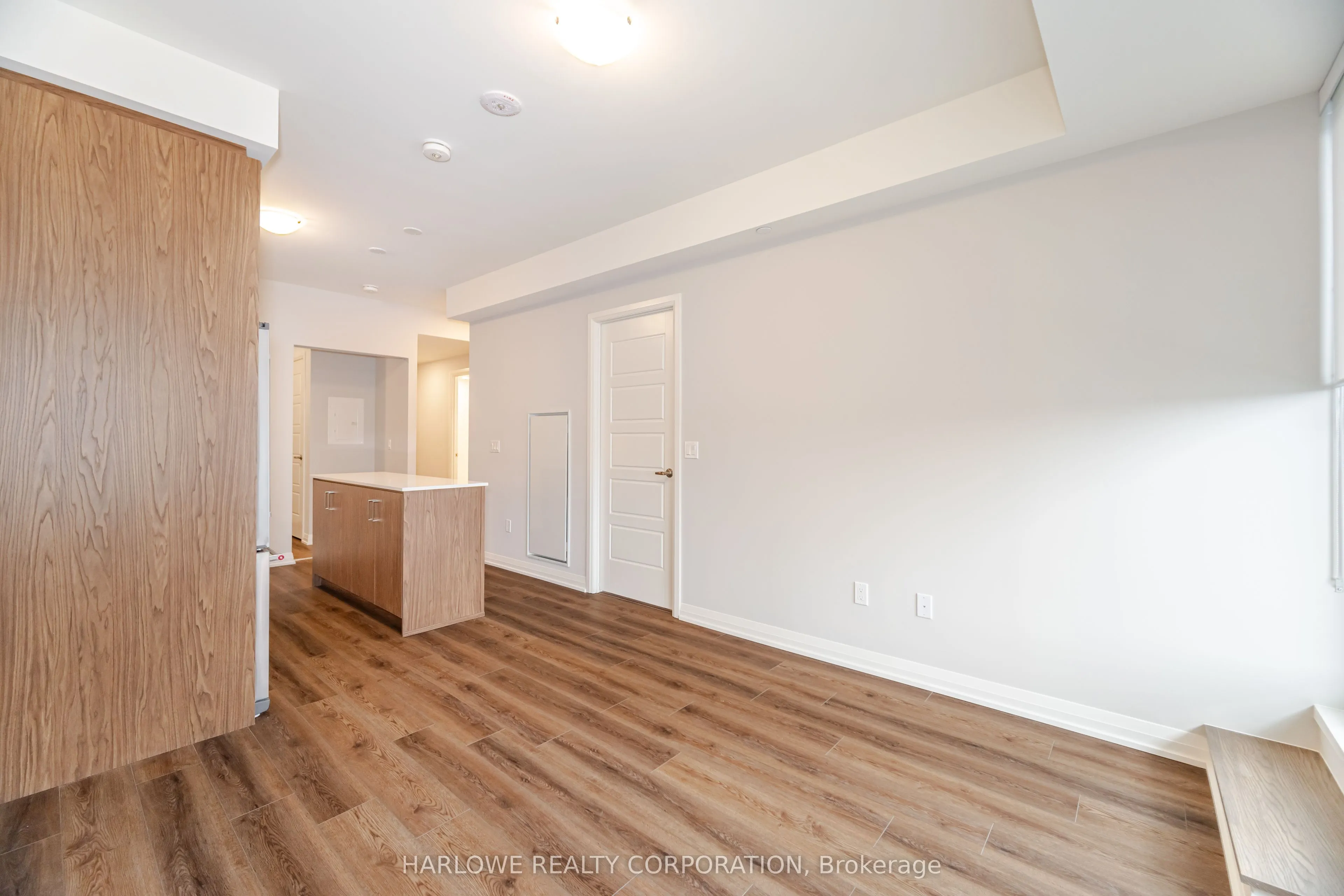 3006 William Cutmore Boulevard, #204