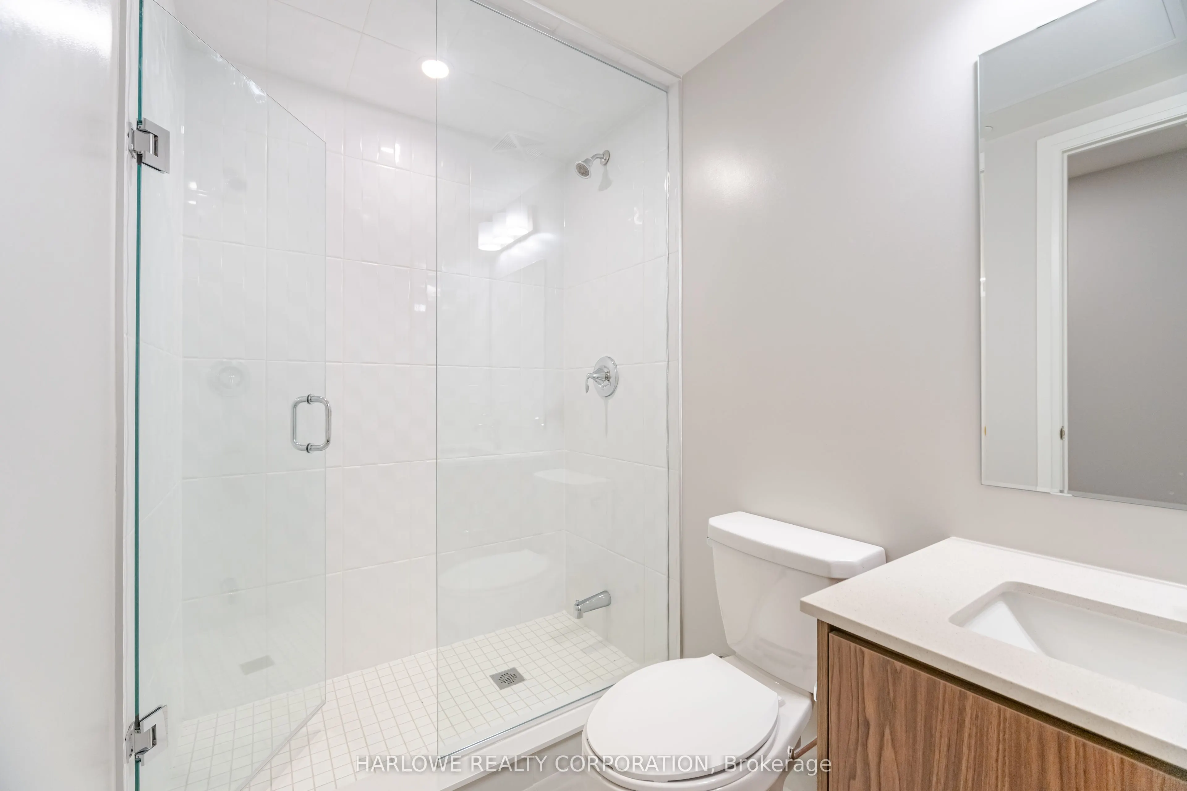 3006 William Cutmore Boulevard, #204