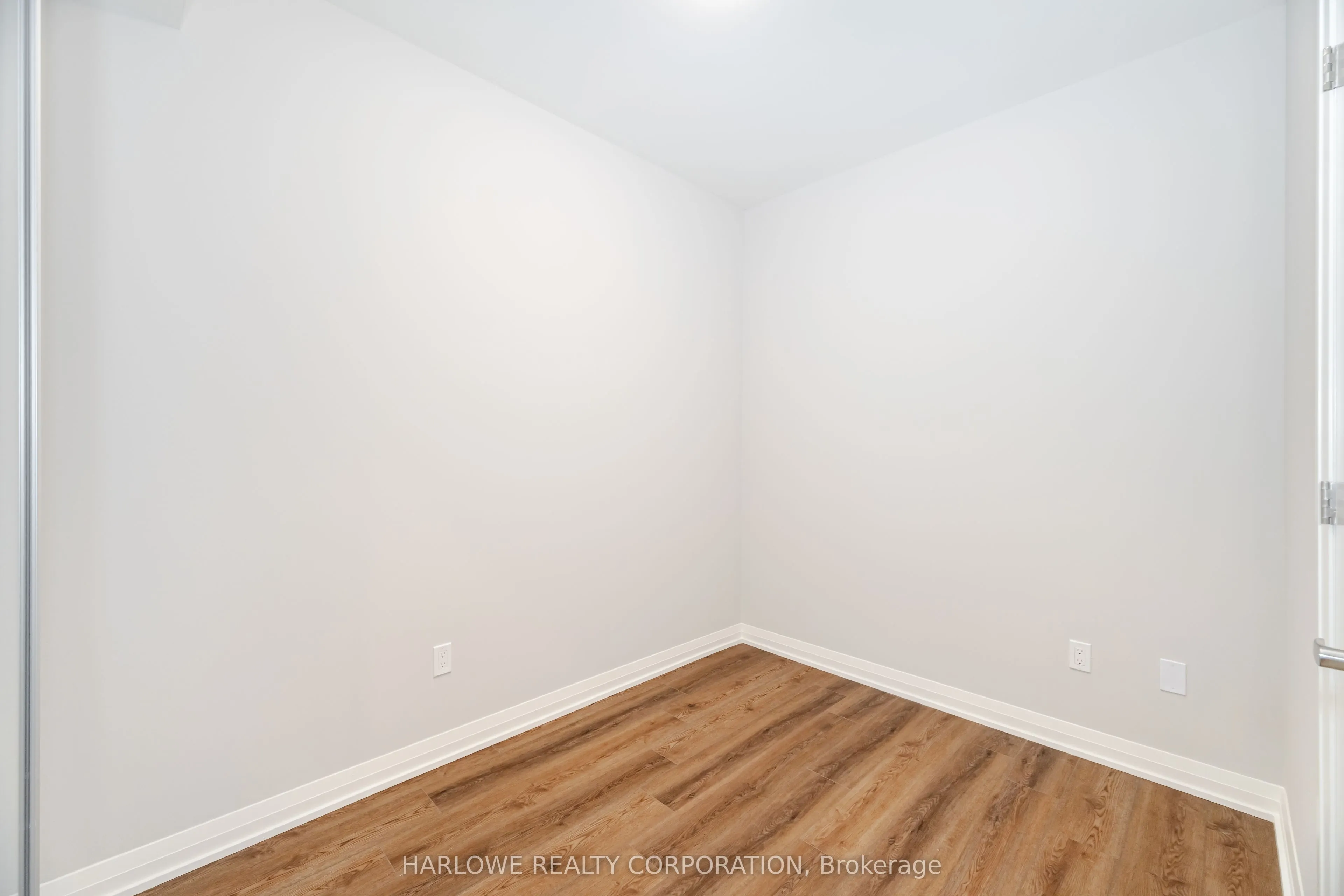 3006 William Cutmore Boulevard, #204