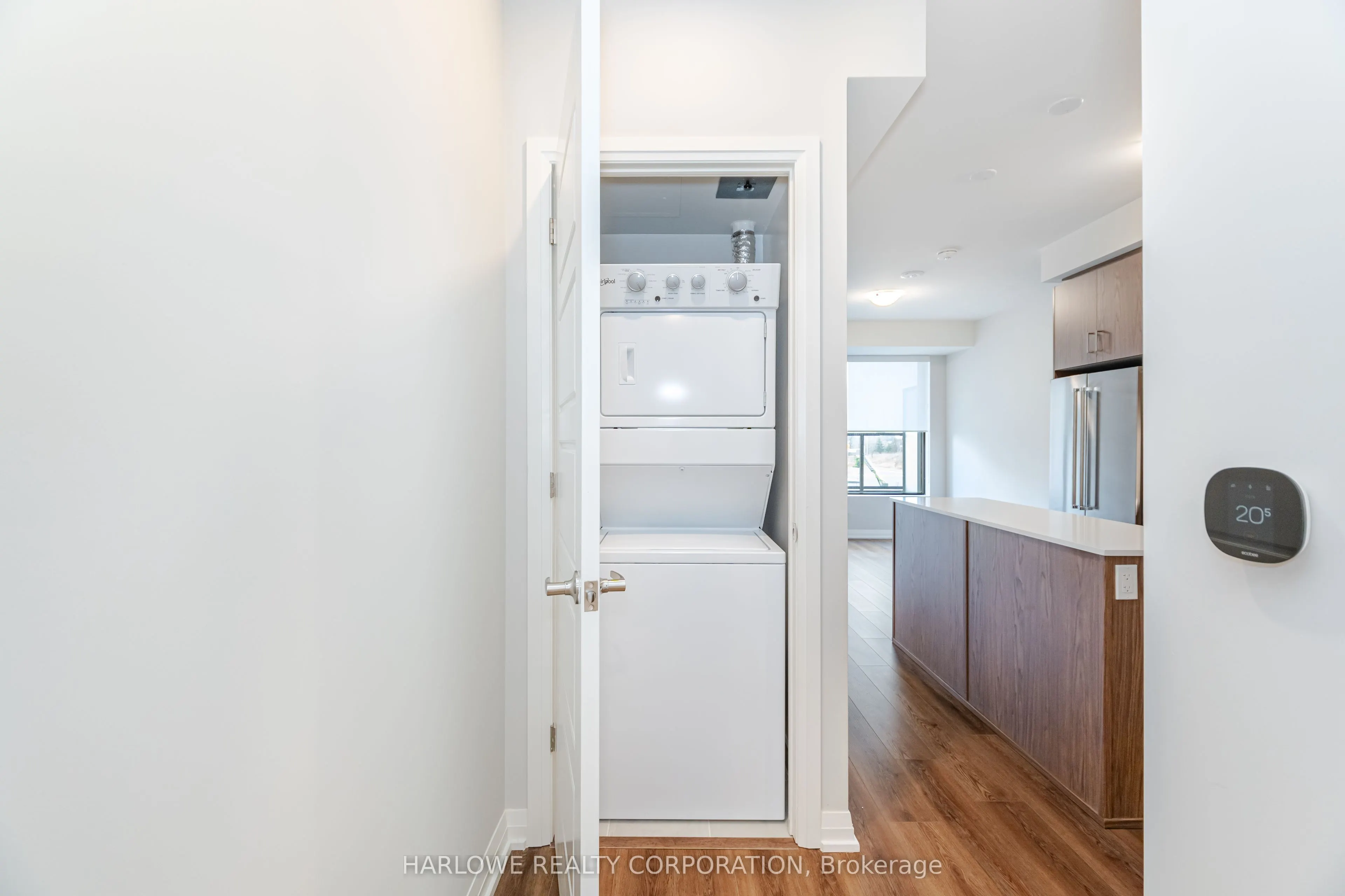 3006 William Cutmore Boulevard, #204