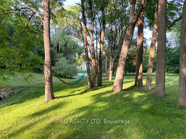 7454 Old Church Road
