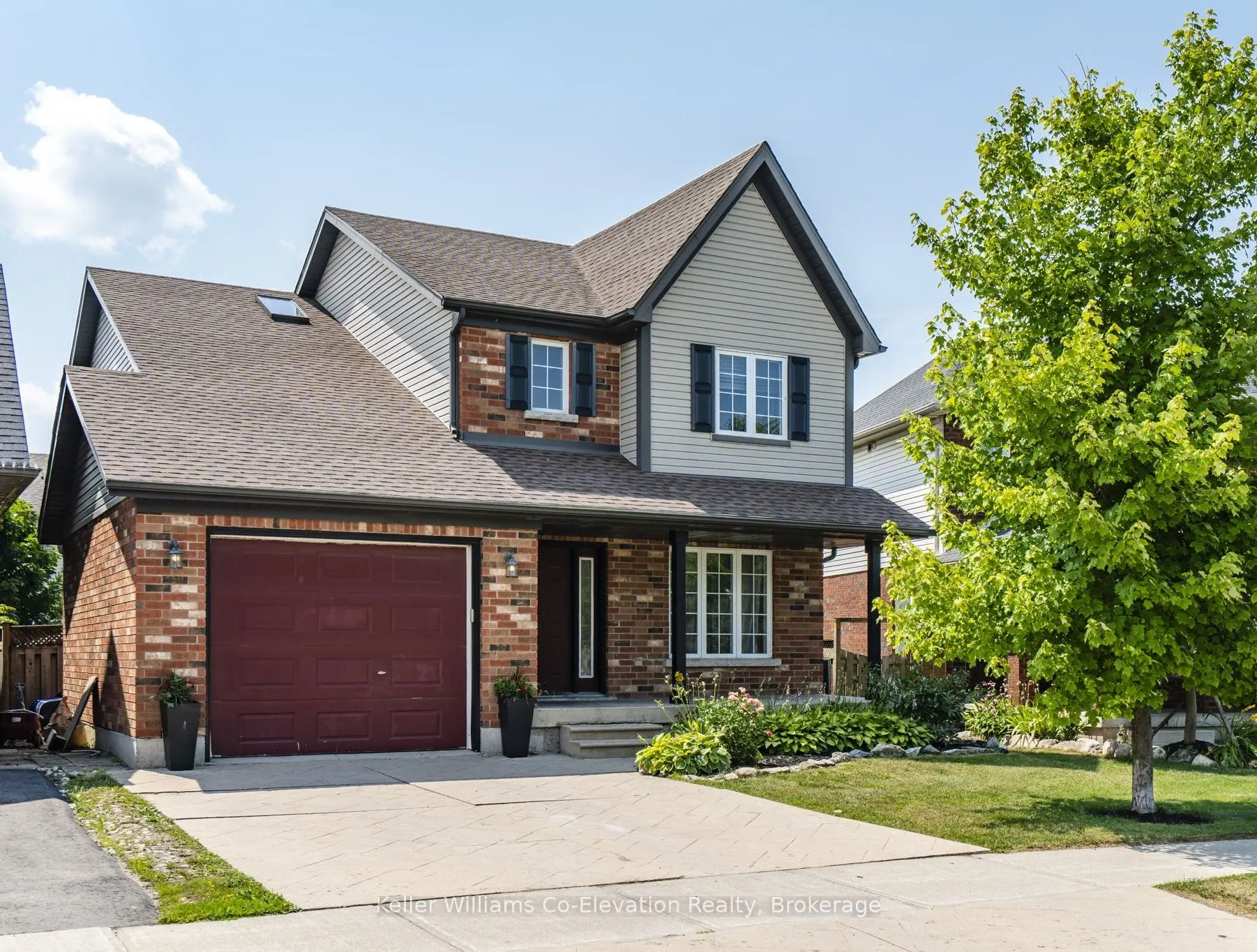 14 Graham Crescent