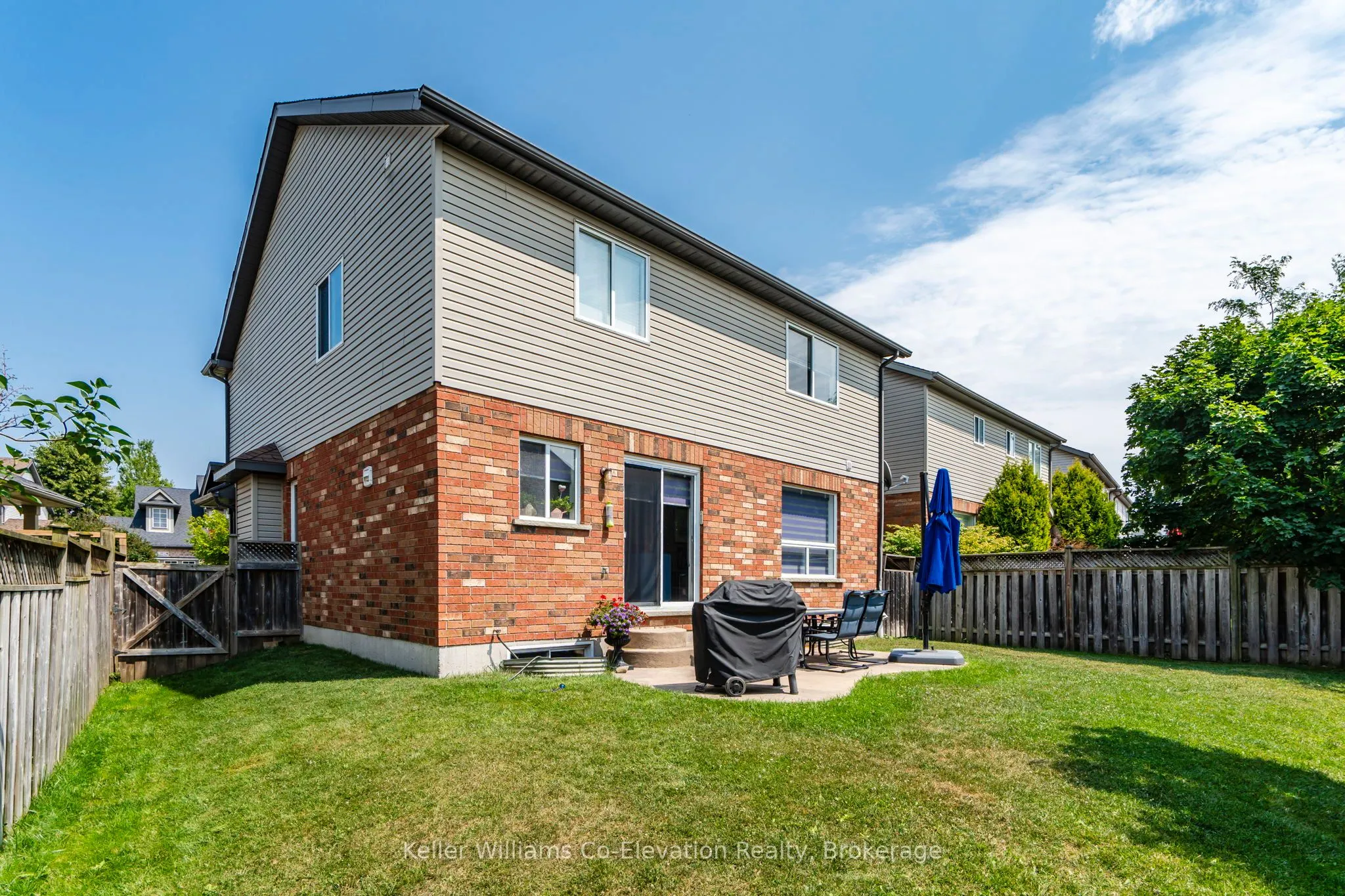14 Graham Crescent