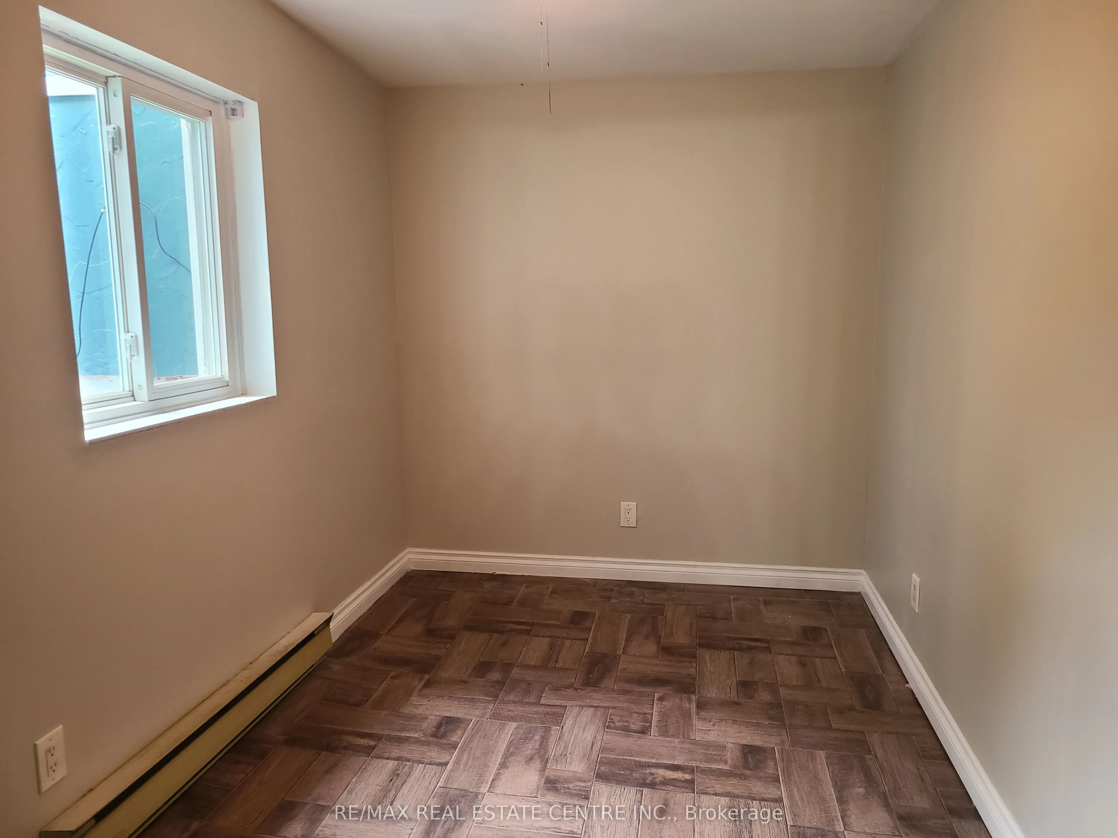 5 Ontario Street, #2
