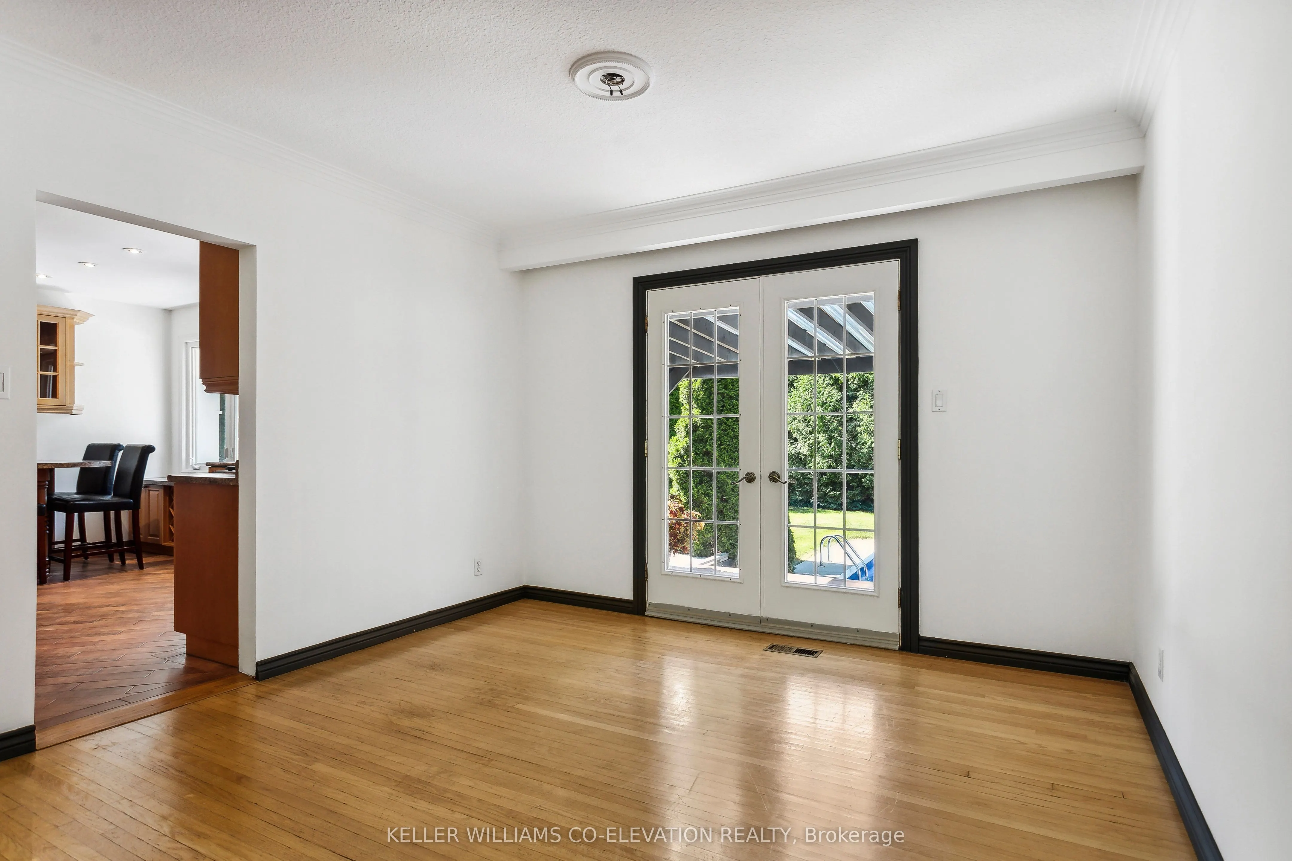 1388 Shadowa Road