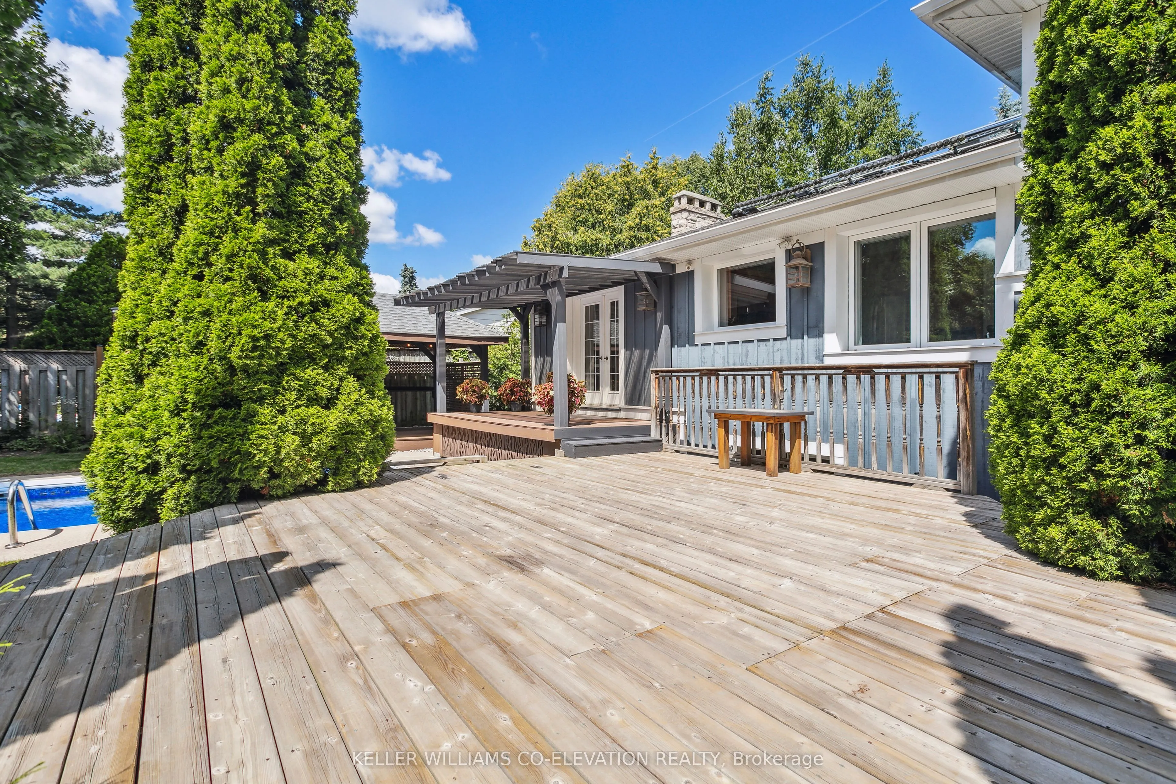 1388 Shadowa Road
