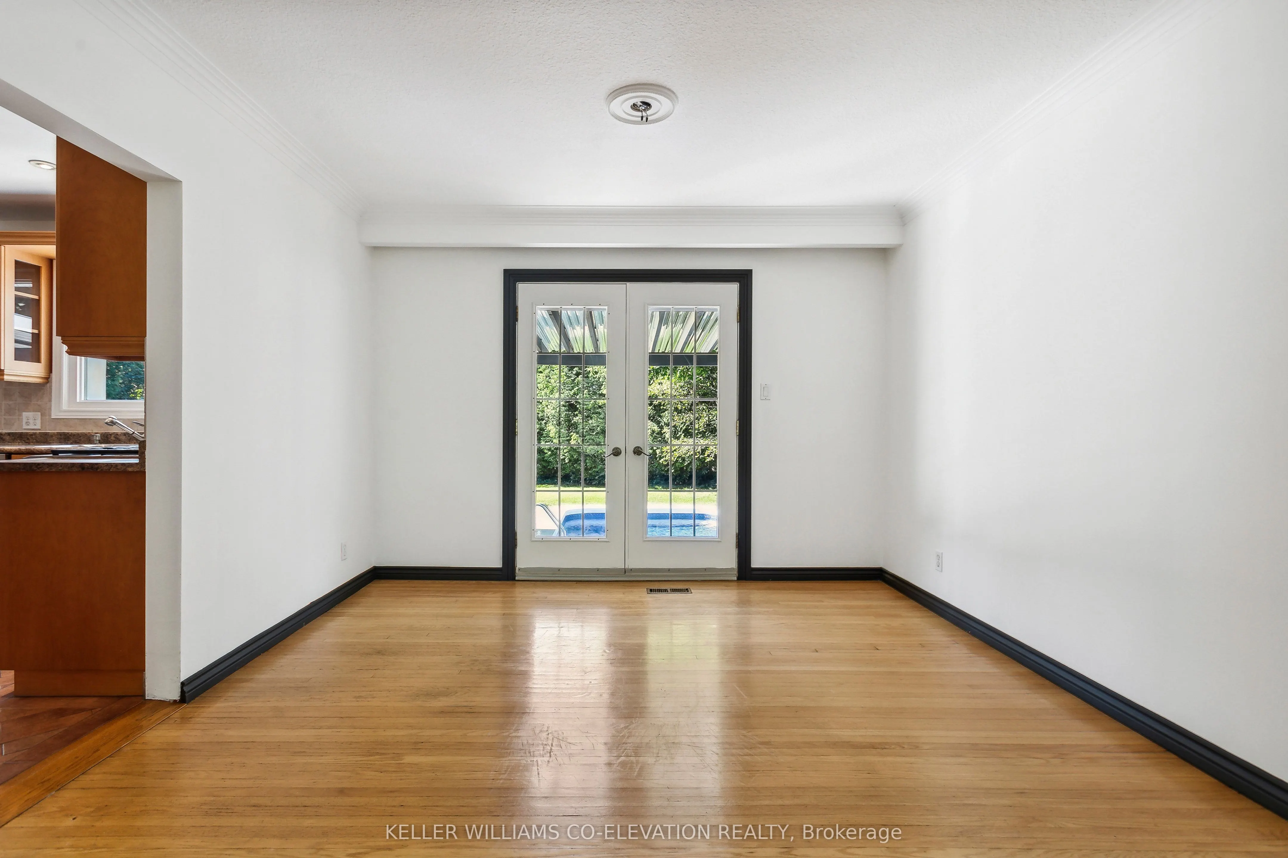 1388 Shadowa Road