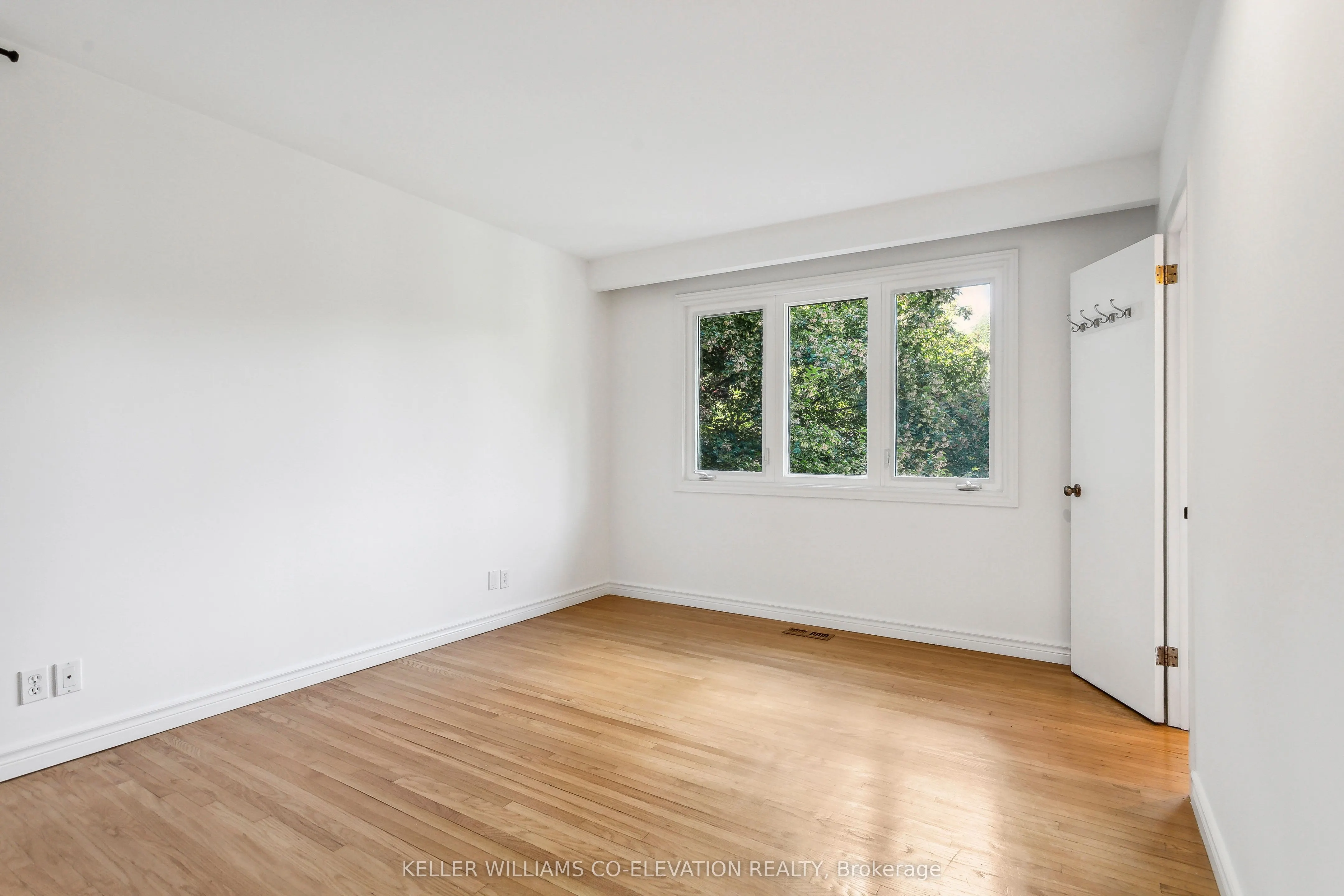 1388 Shadowa Road