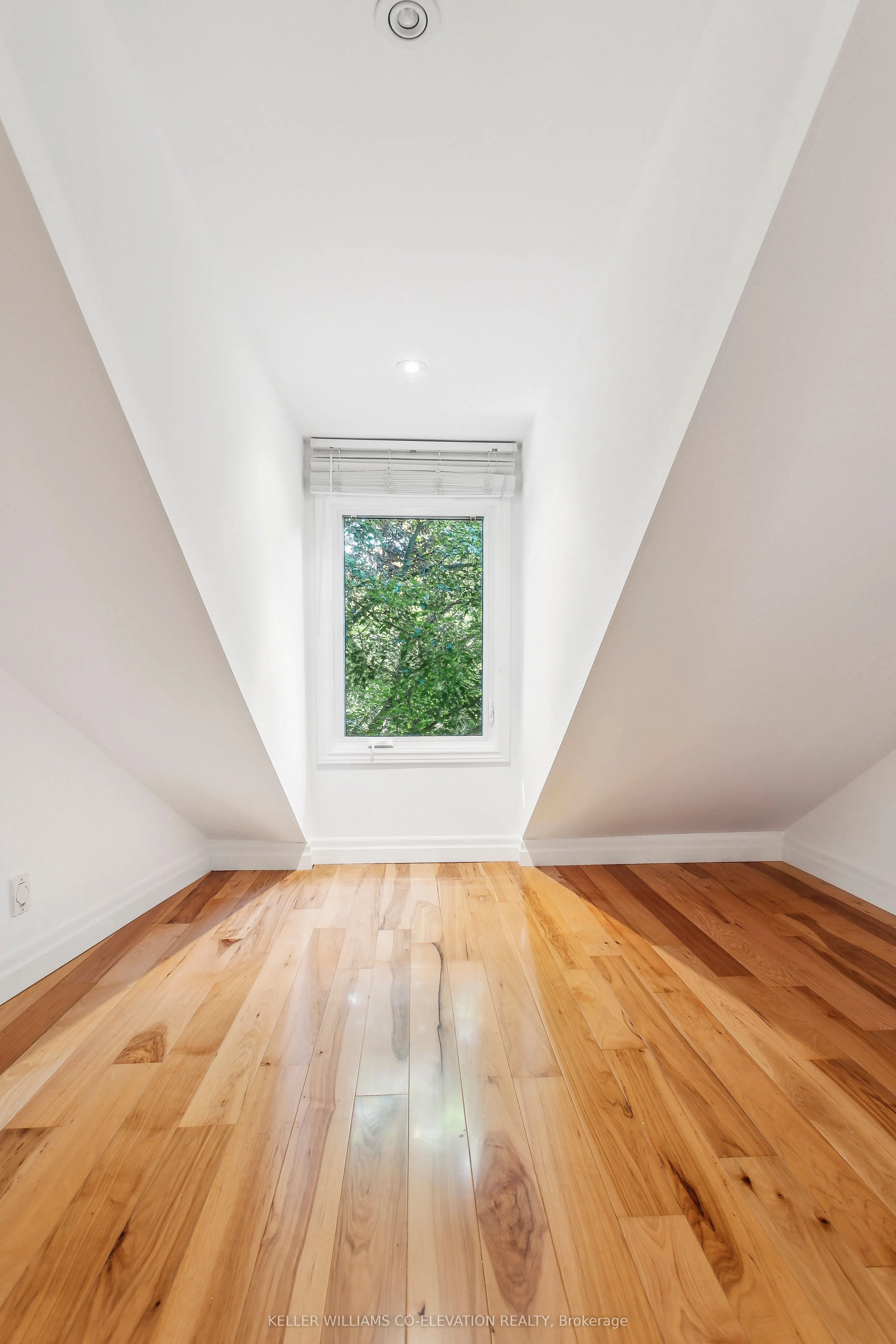 1388 Shadowa Road