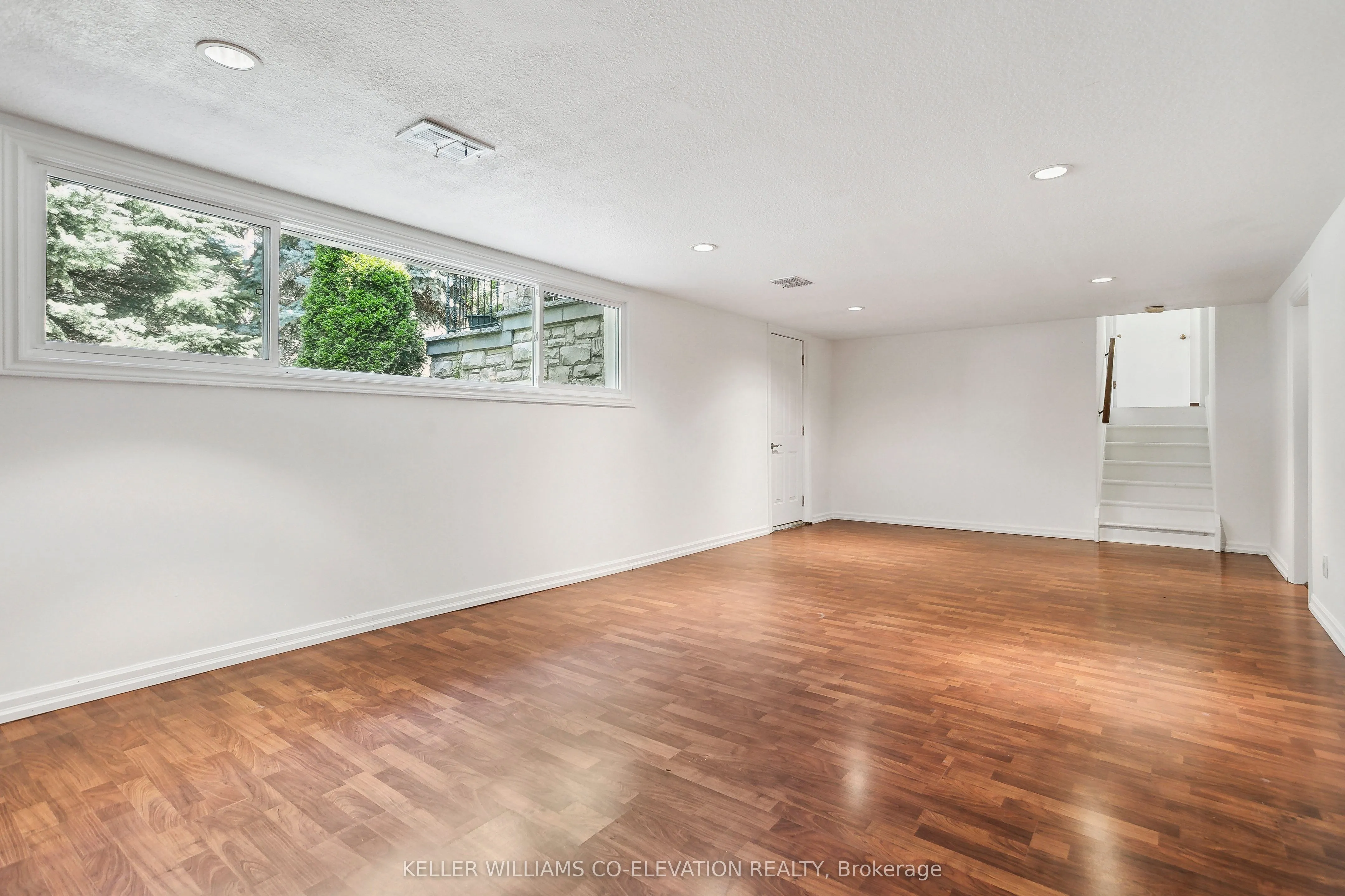 1388 Shadowa Road
