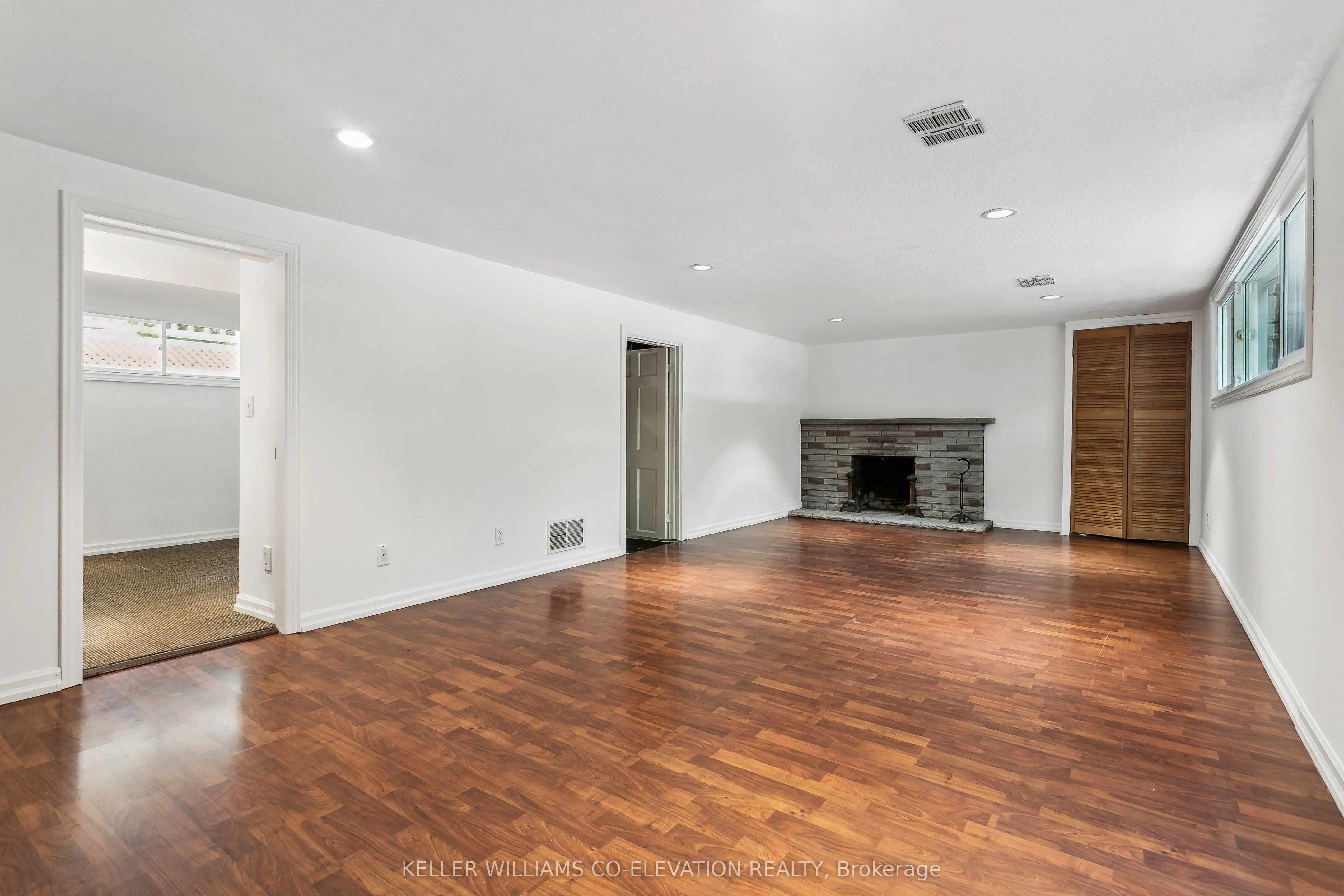 1388 Shadowa Road