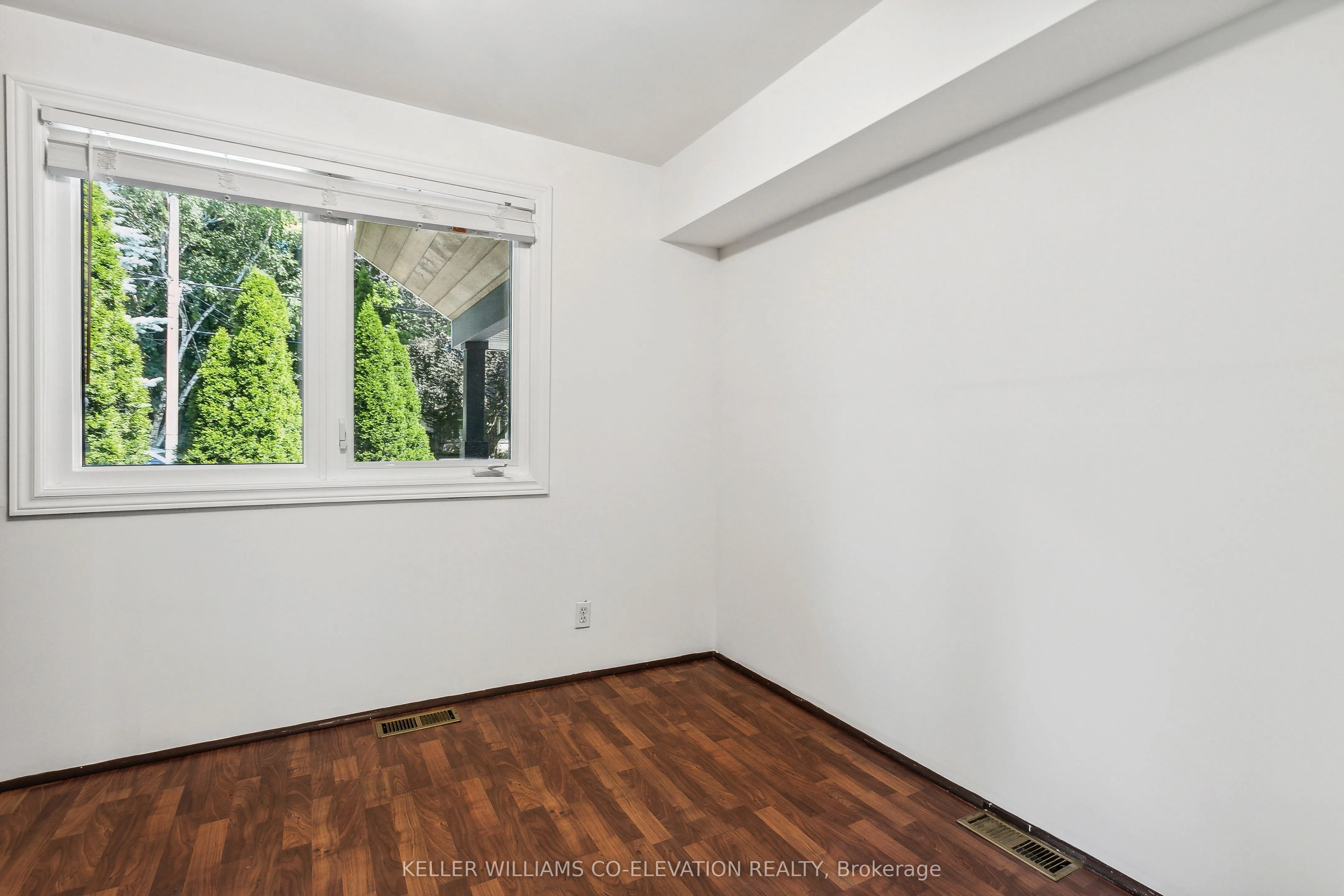 1388 Shadowa Road