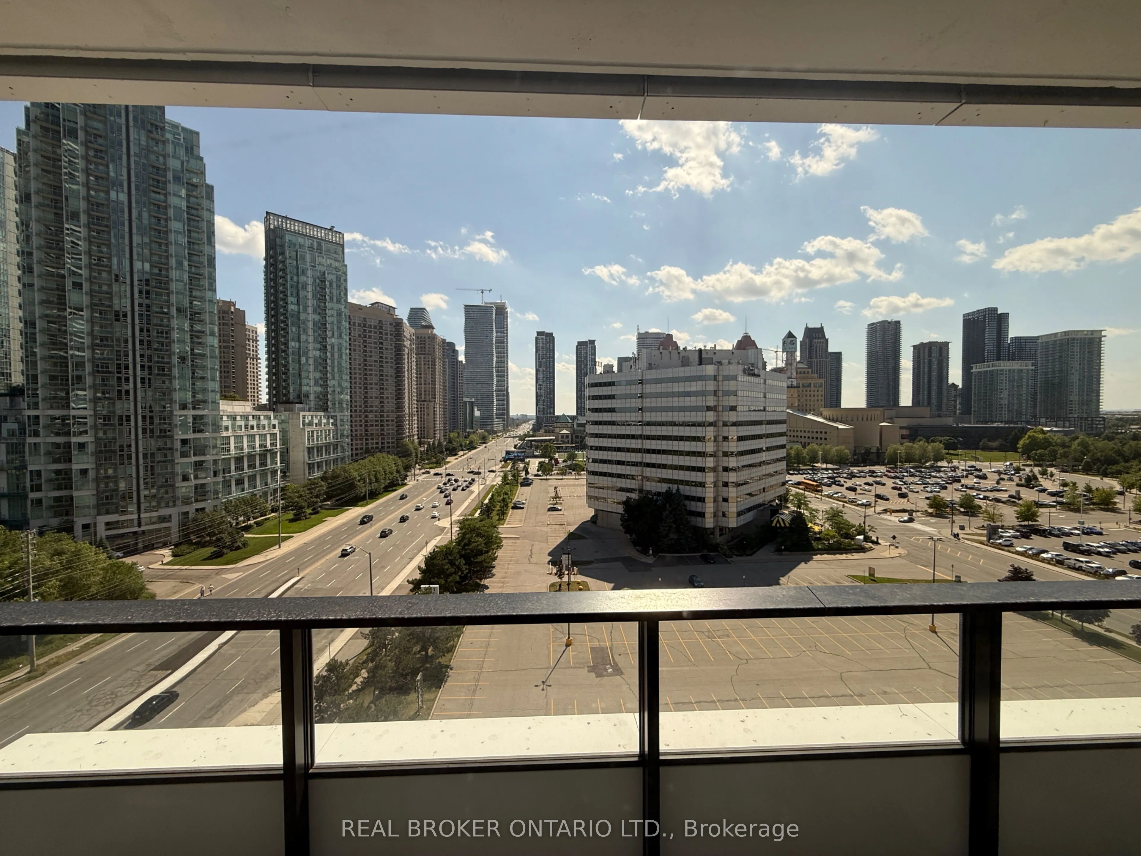 4015 The Exchange, #906