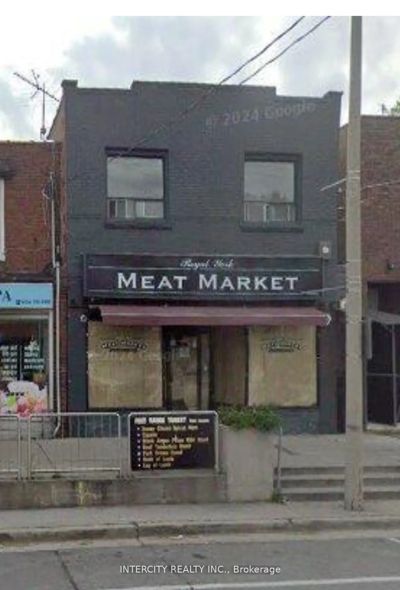 392 Royal York Drive, #1