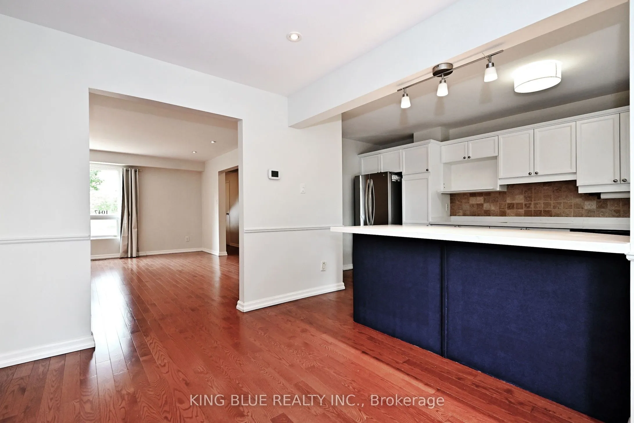 1047 Raintree Lane