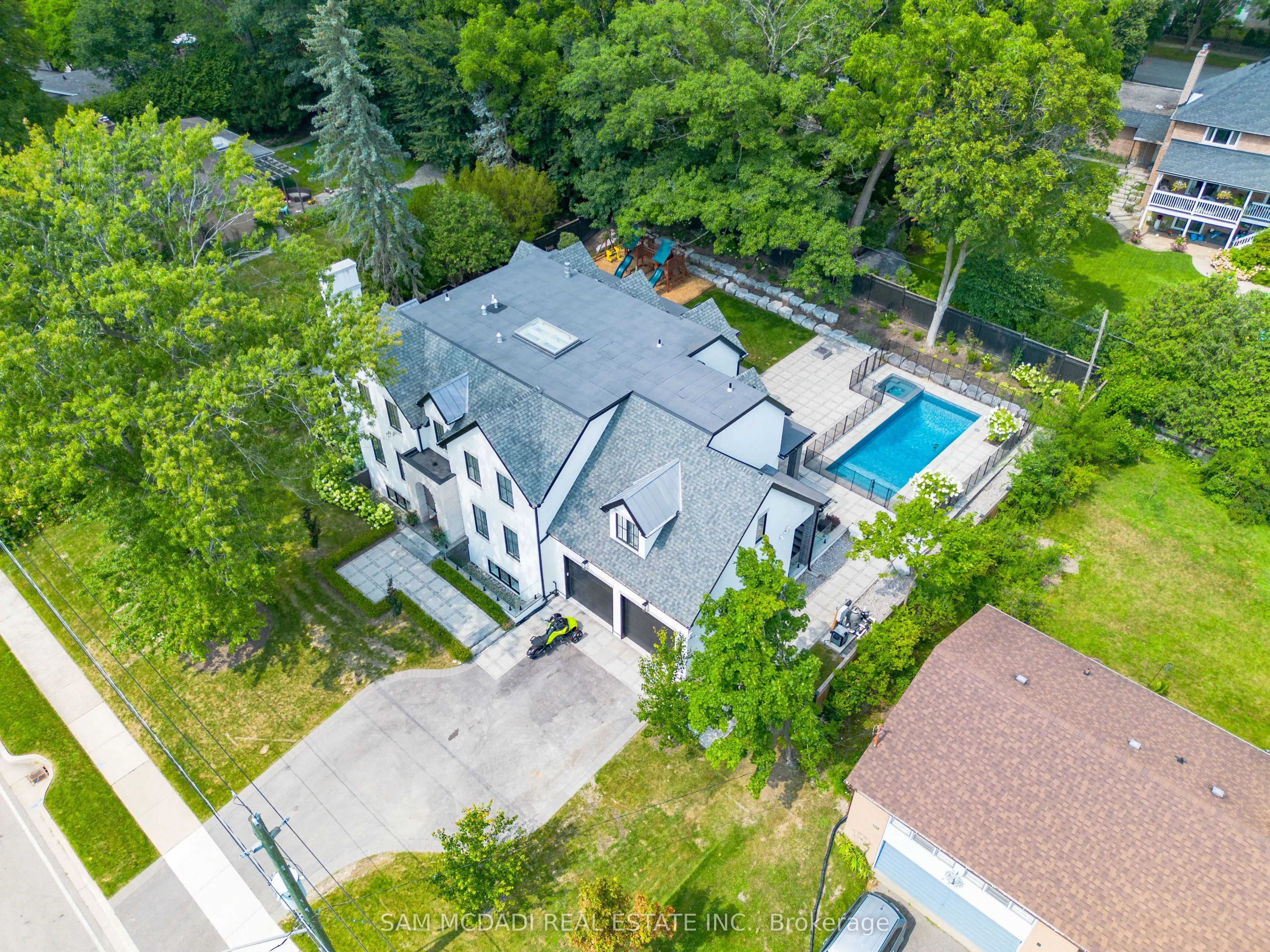 231 Wedgewood Drive