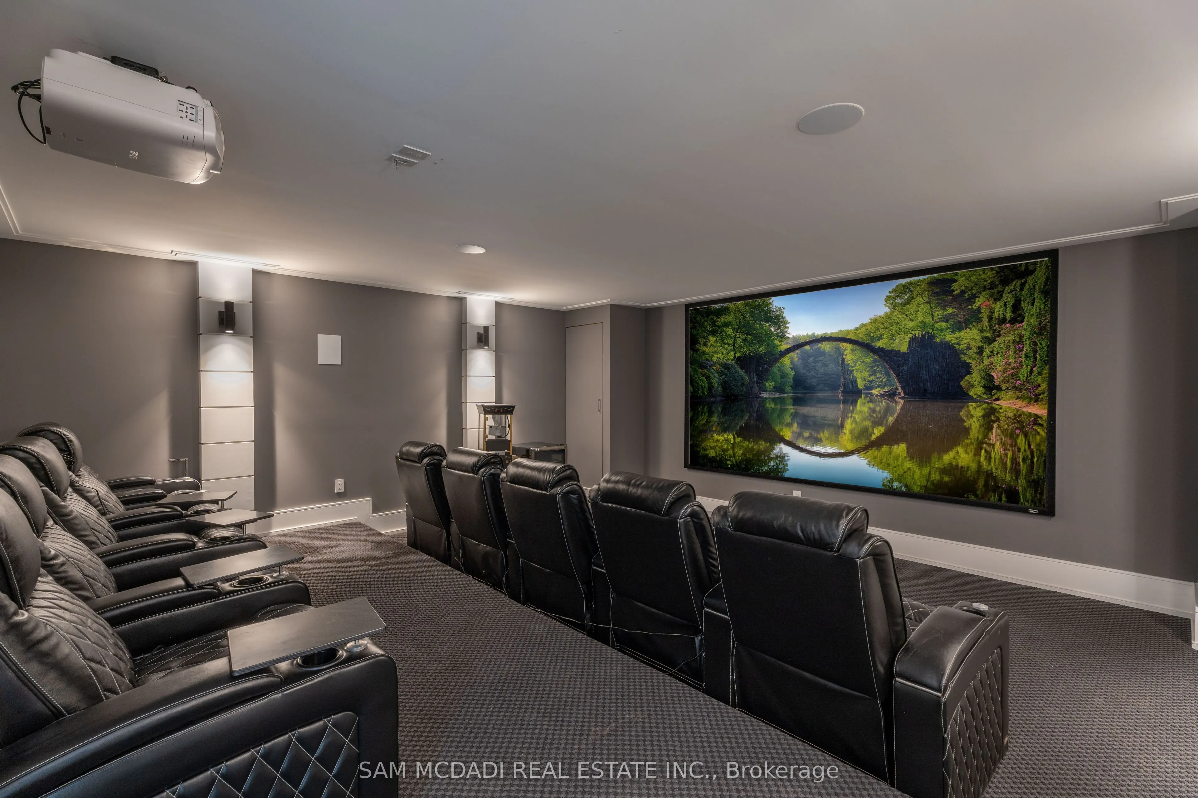 231 Wedgewood Drive