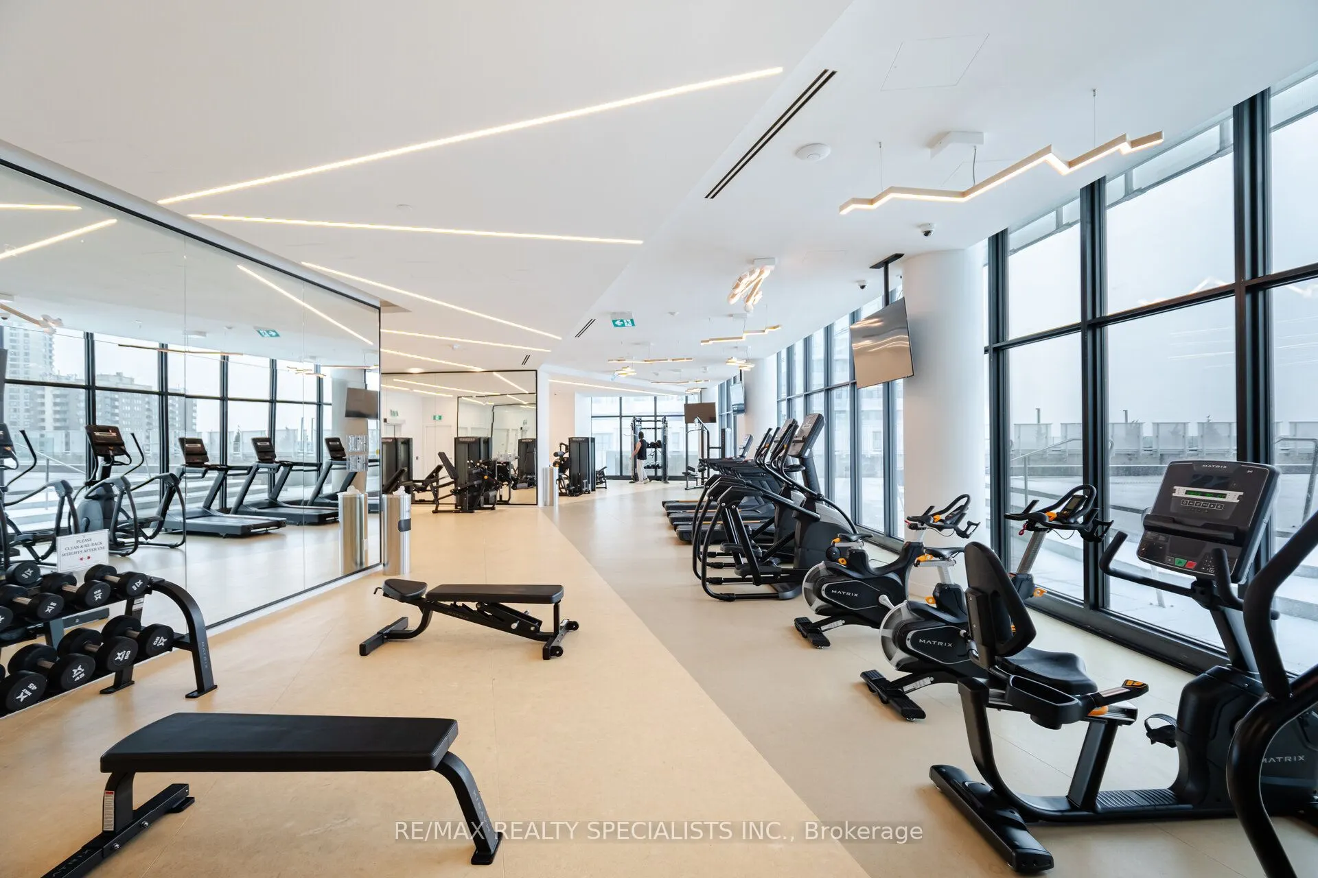 3900 Confederation Parkway, #701