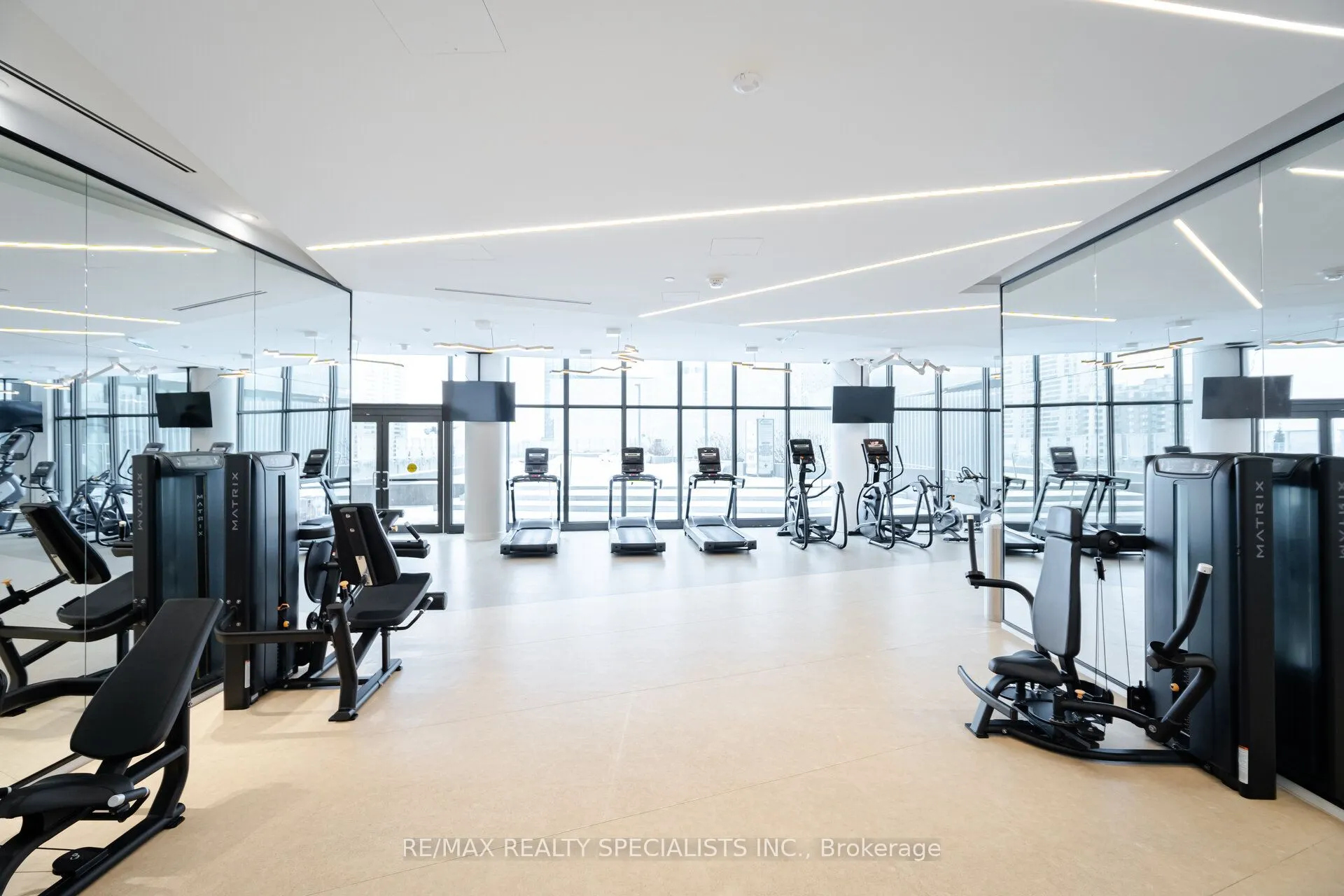 3900 Confederation Parkway, #701