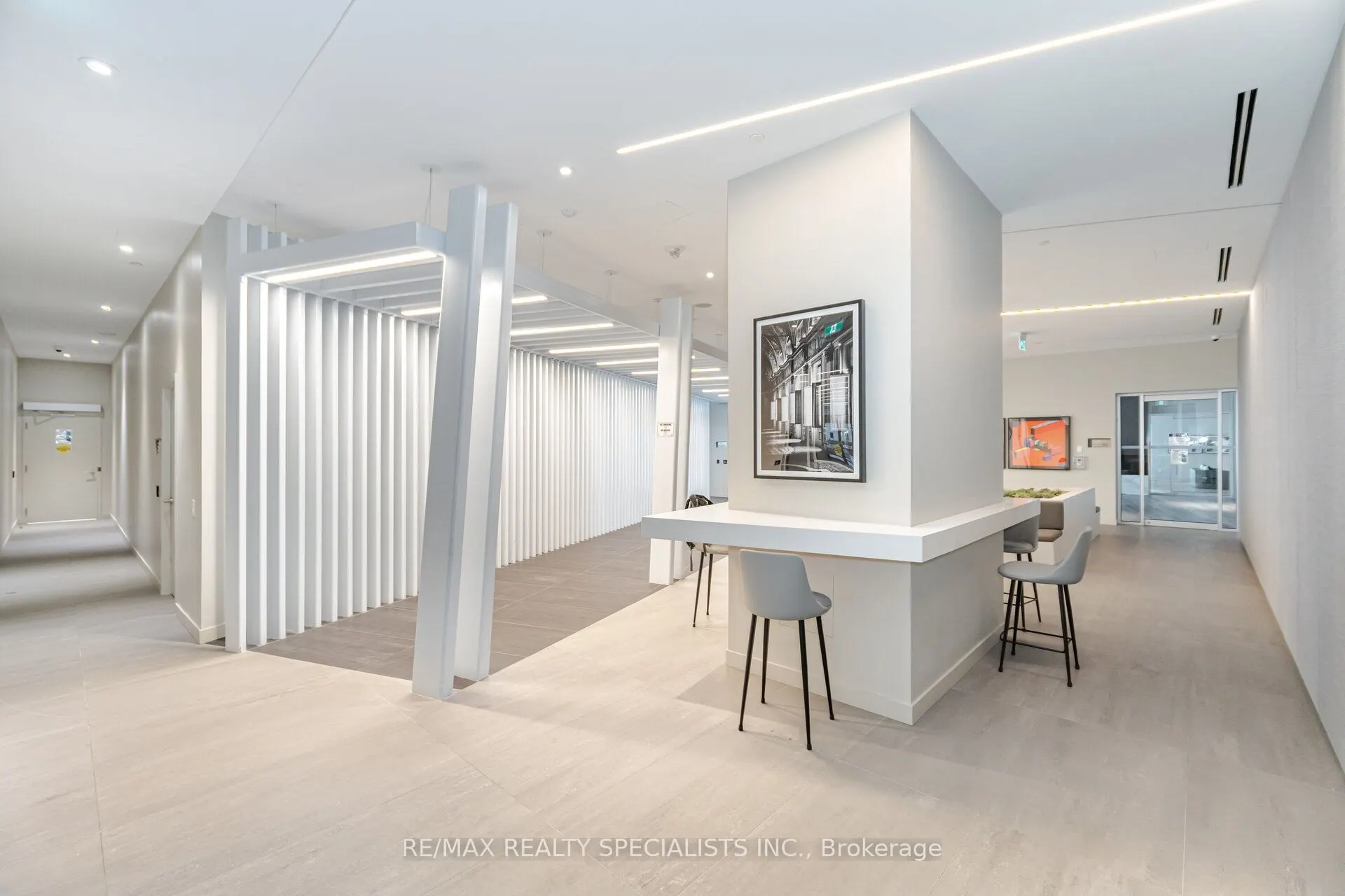3900 Confederation Parkway, #701