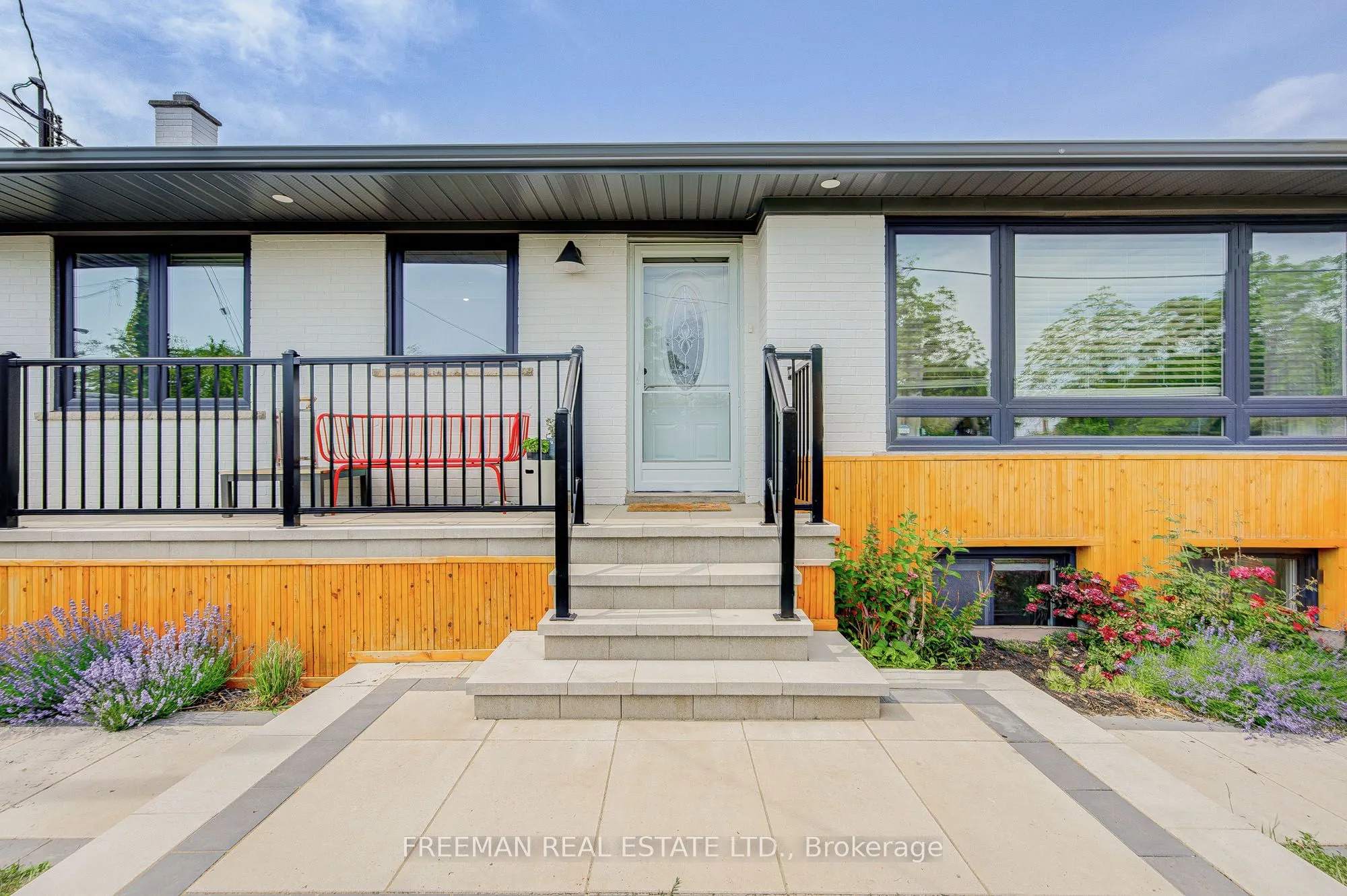 26 Edgeware Drive