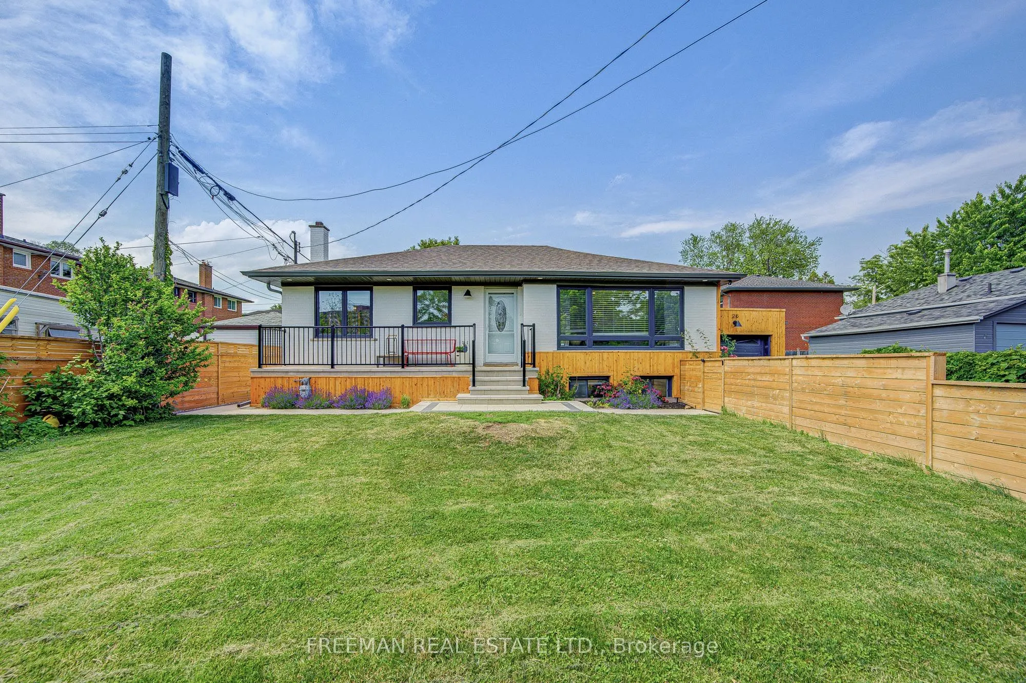 26 Edgeware Drive