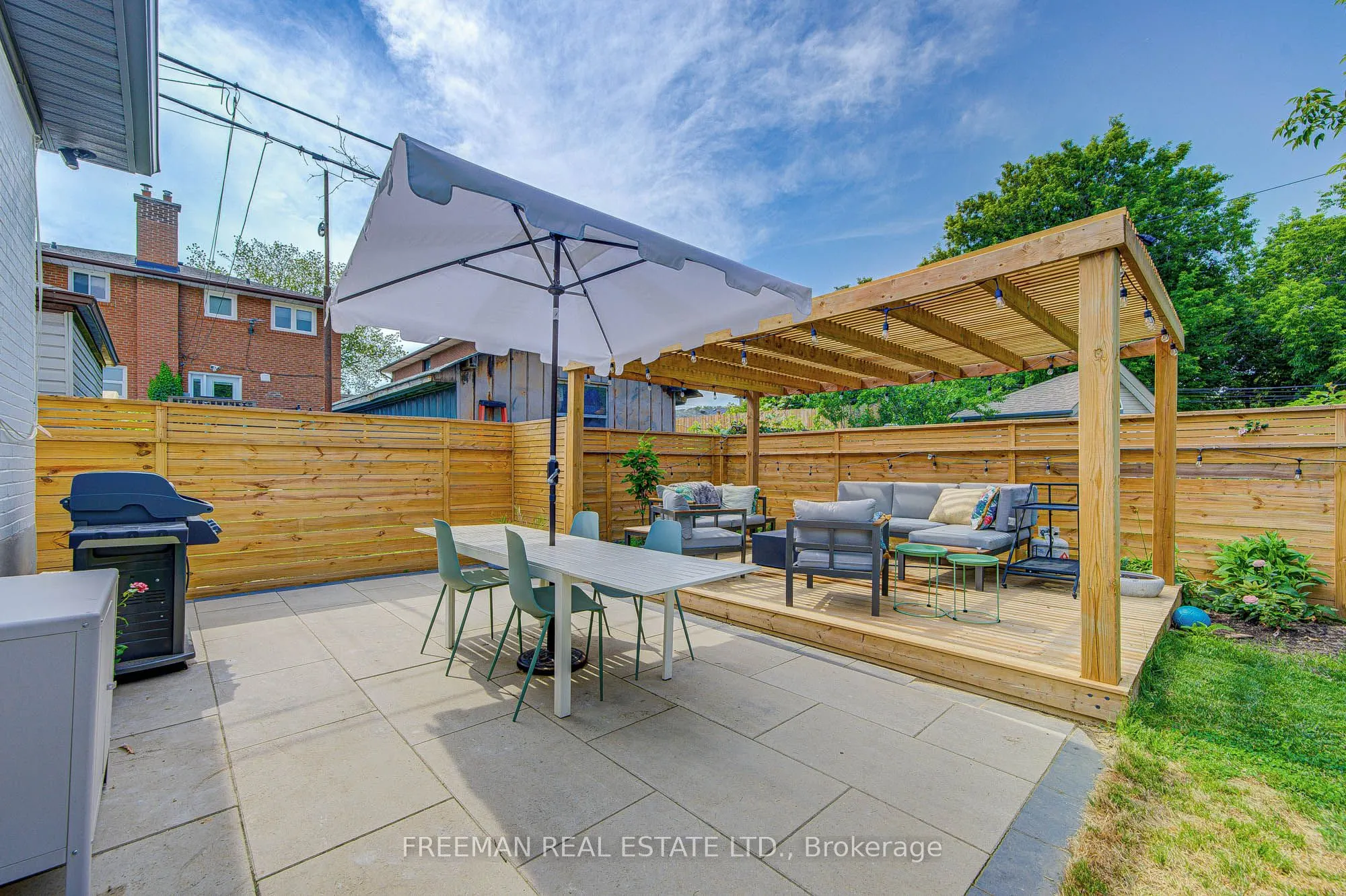 26 Edgeware Drive