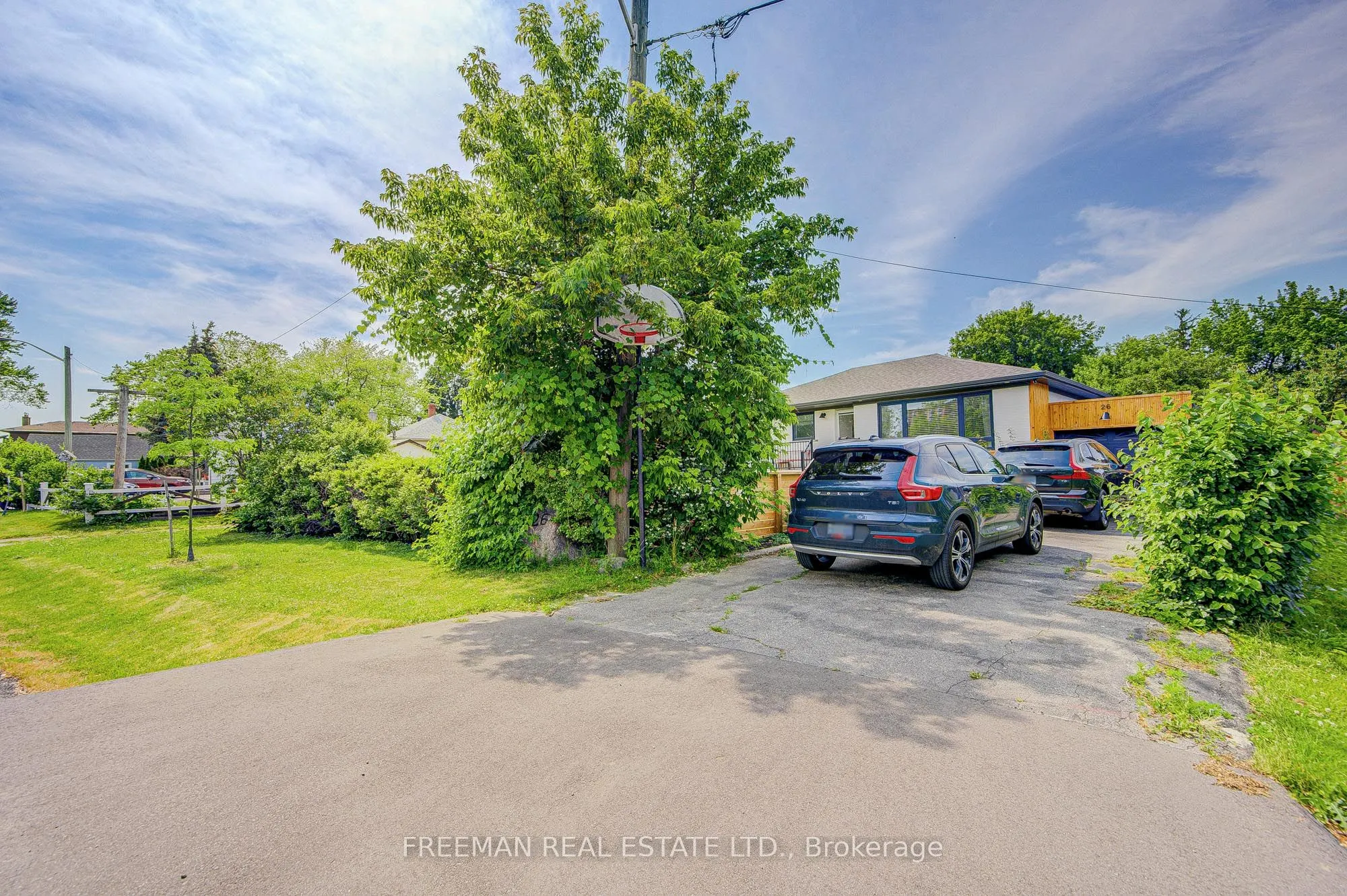 26 Edgeware Drive