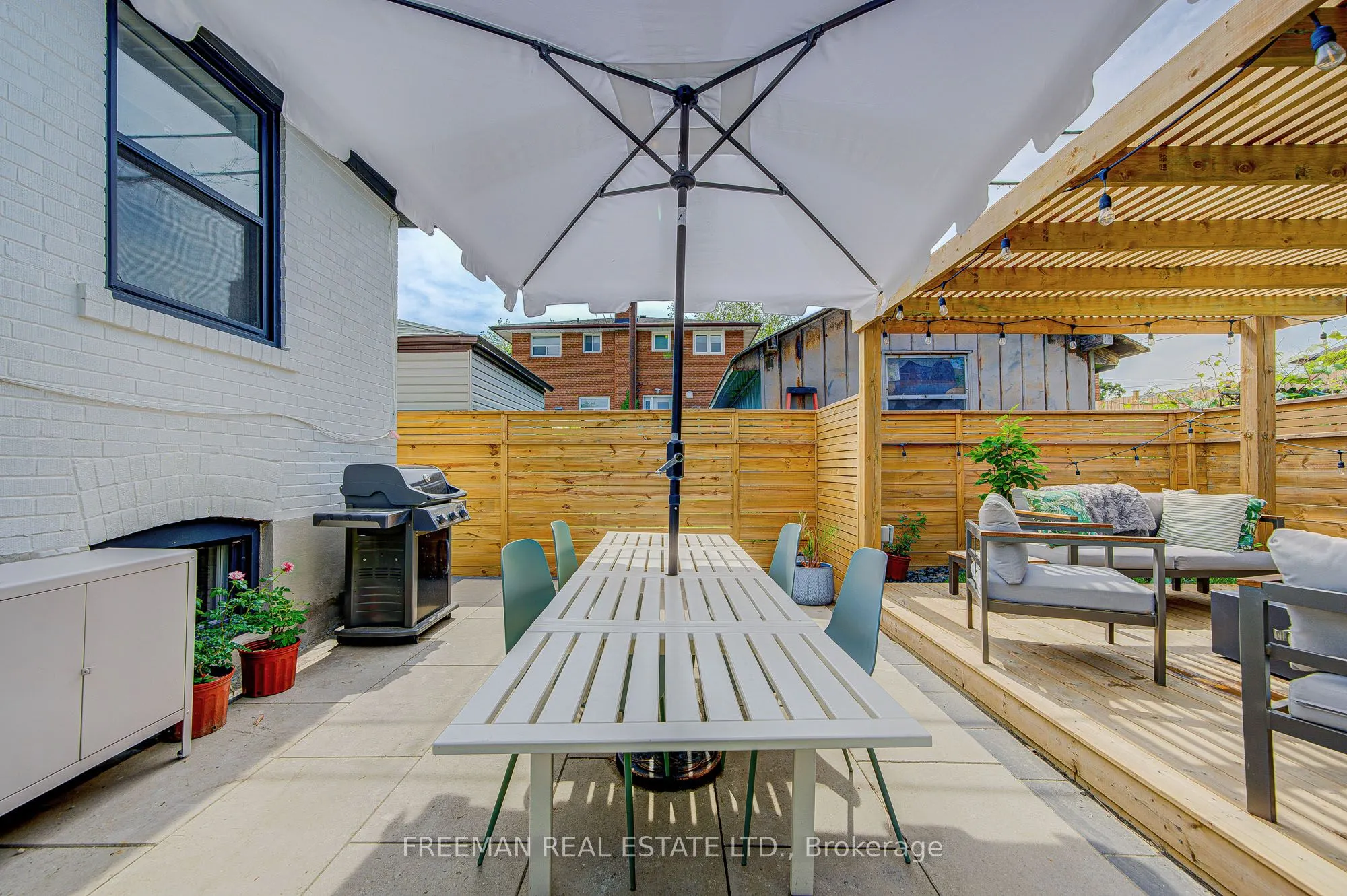 26 Edgeware Drive