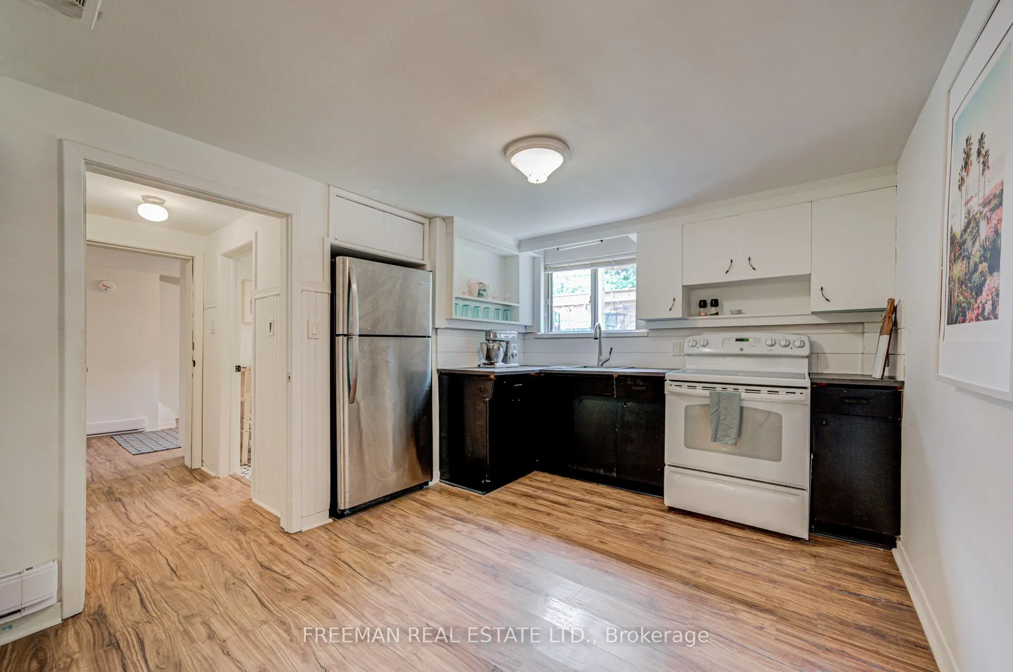 26 Edgeware Drive