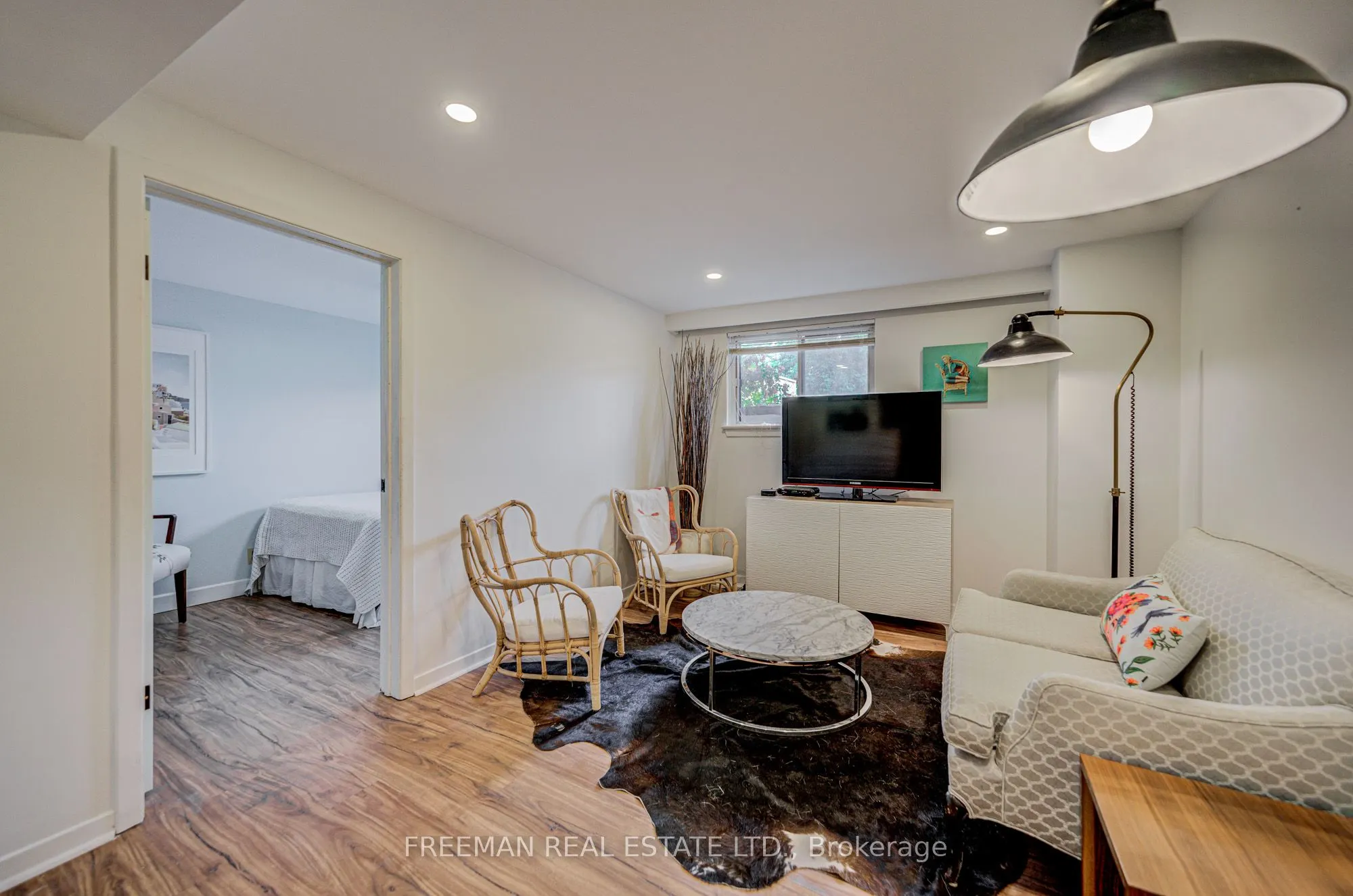 26 Edgeware Drive