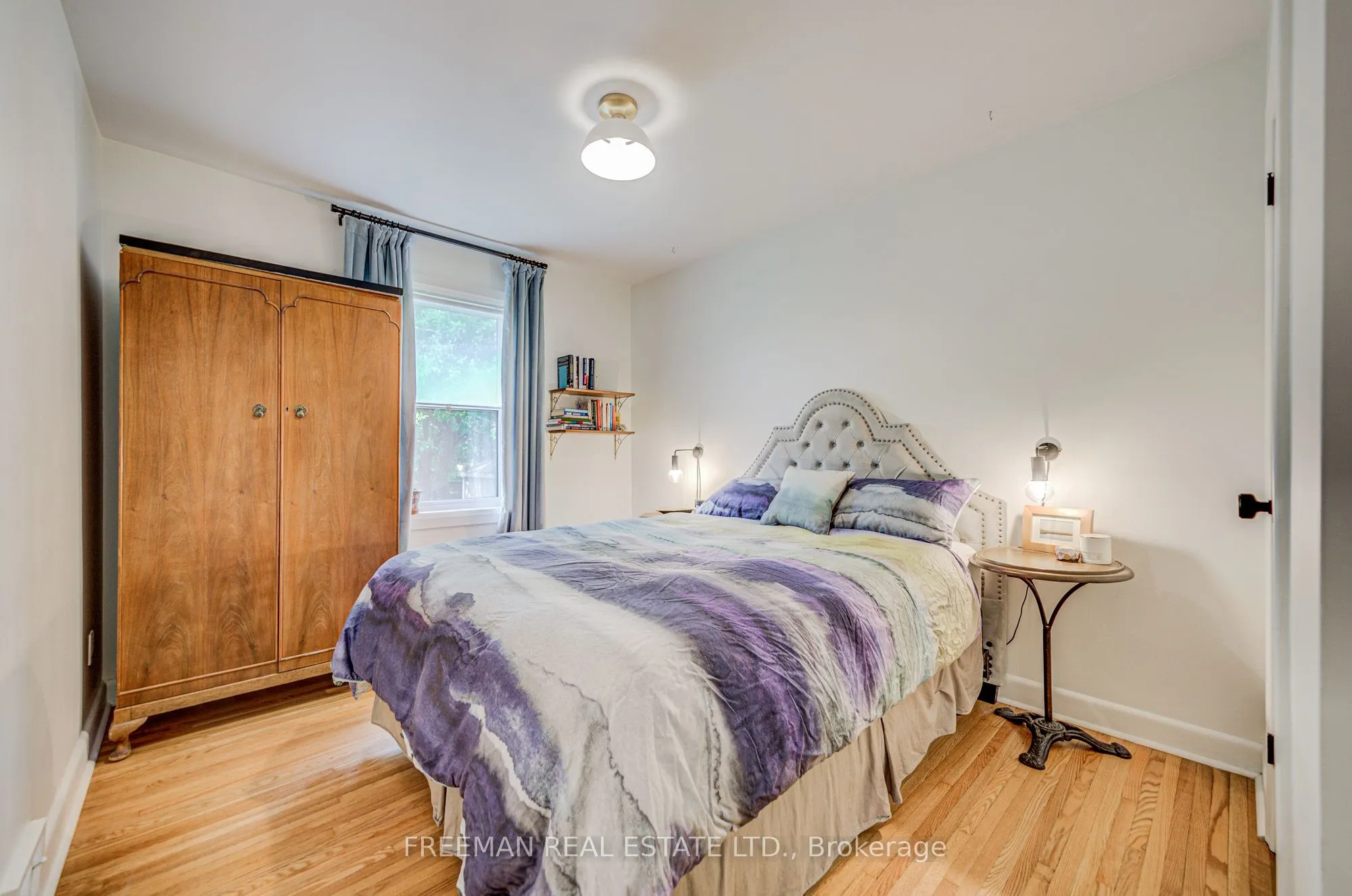 26 Edgeware Drive
