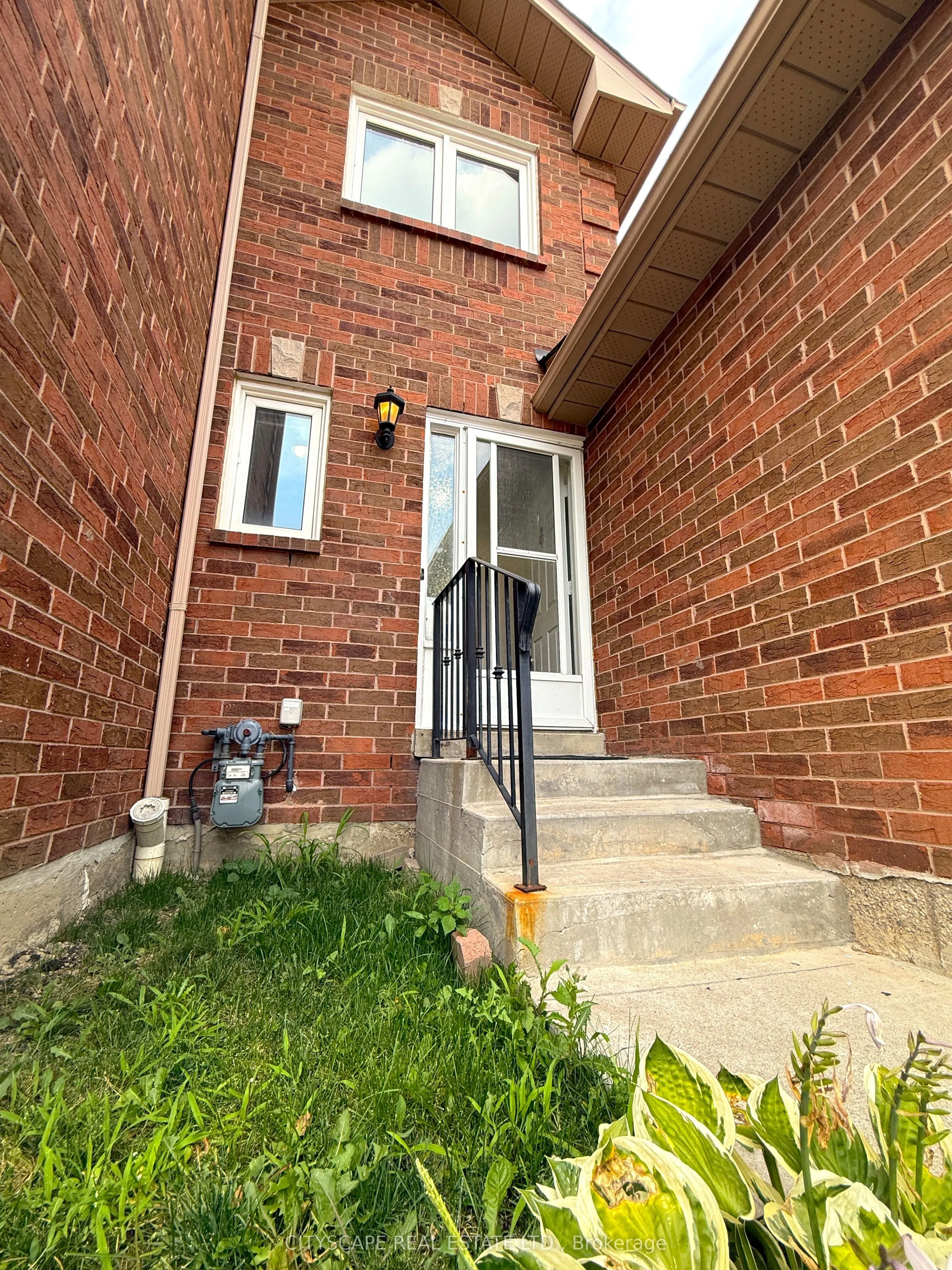 1484 Torrington Drive, #60