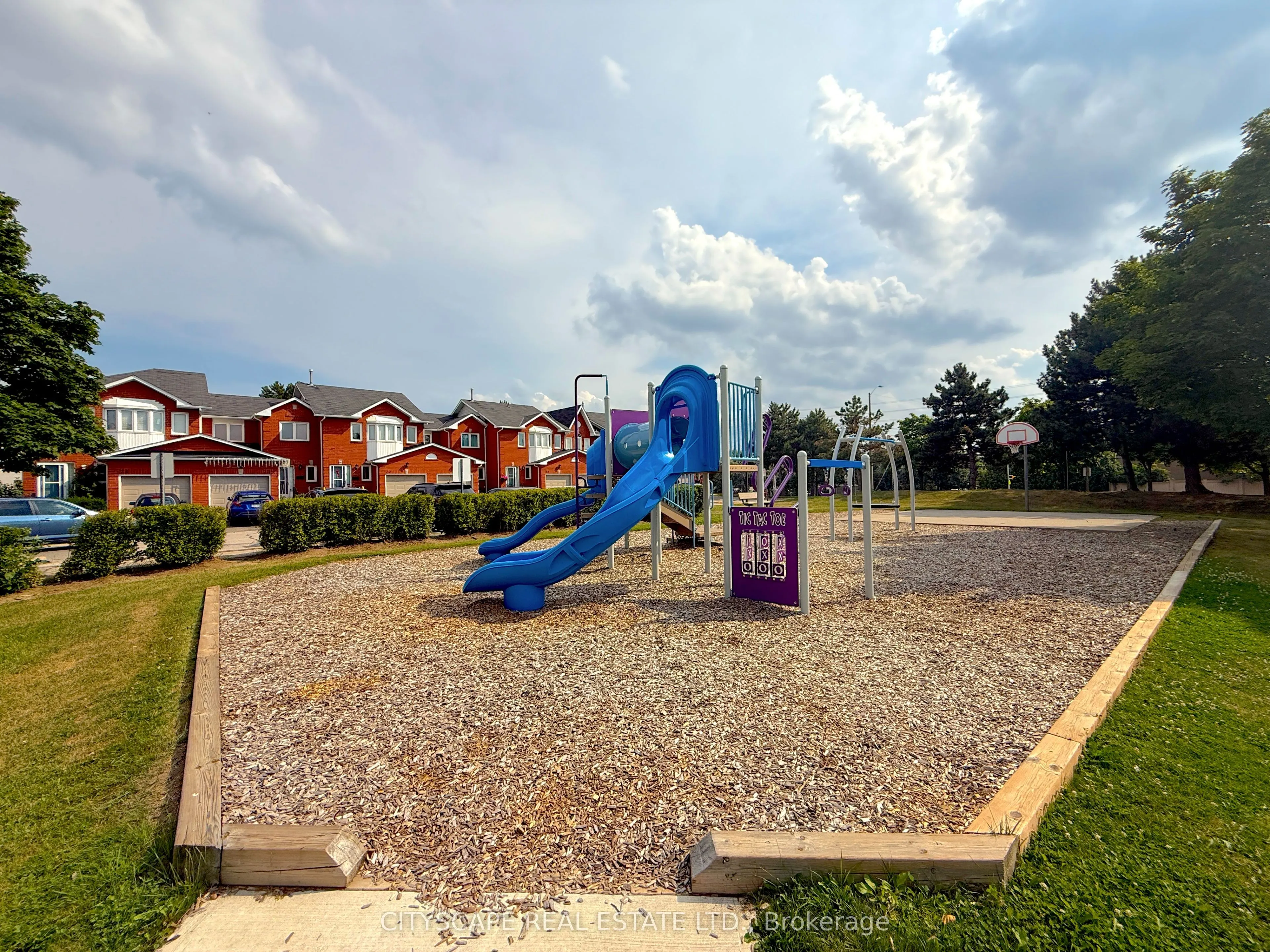 1484 Torrington Drive, #60